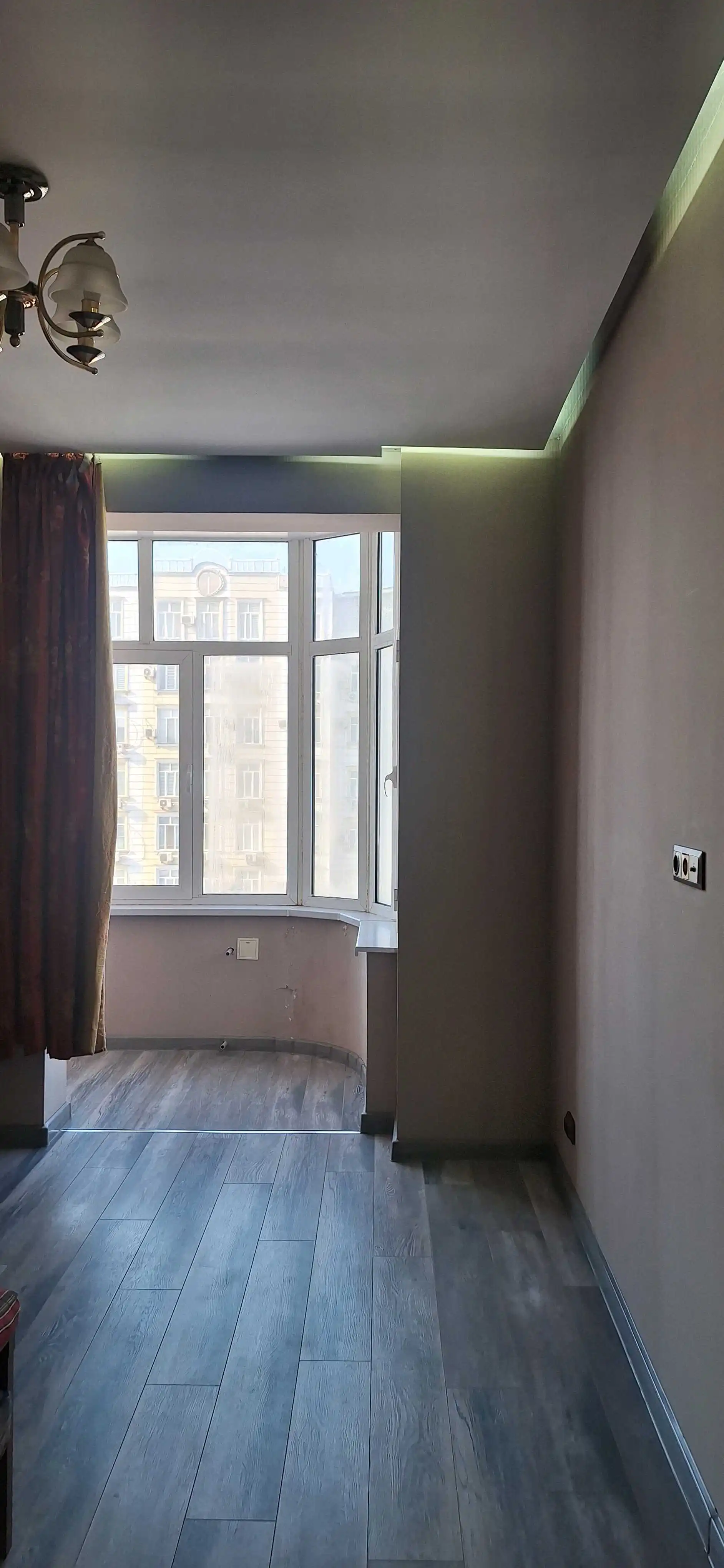 2-к квартира, 10 этаж, 63 м², И.Сомони р-он Пединститут, напротив ресторана Бурака.