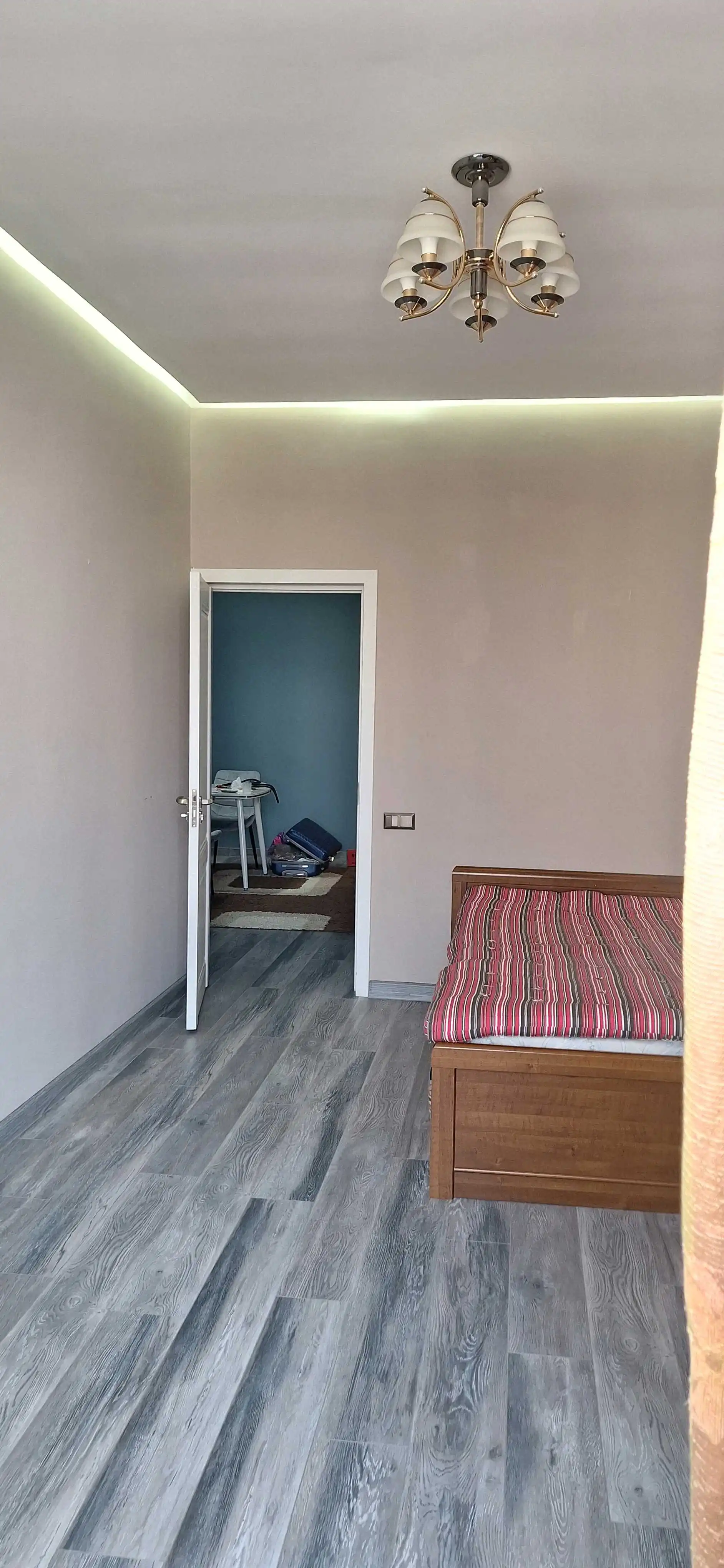 2-к квартира, 10 этаж, 63 м², И.Сомони р-он Пединститут, напротив ресторана Бурака.