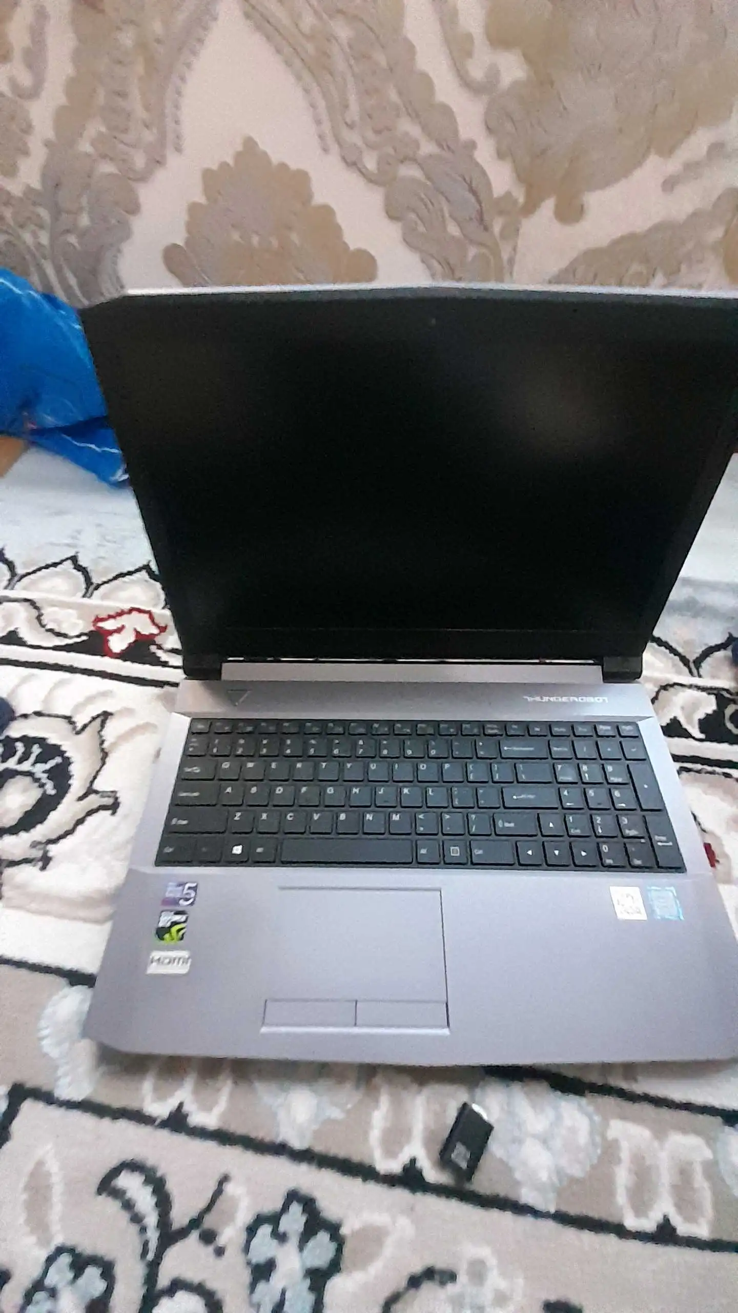 Ноутбук Thonderrobot