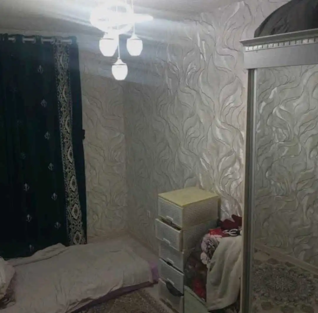 3-к квартира, 2 этаж, 76 м², Шохмансур