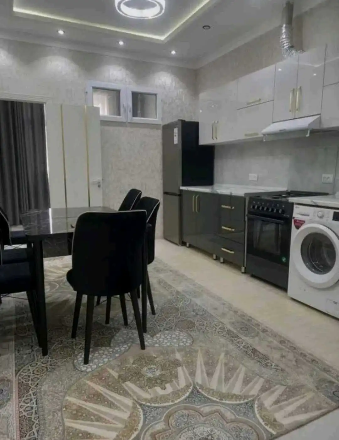 3-к квартира, 2 этаж, 69 м², Сино