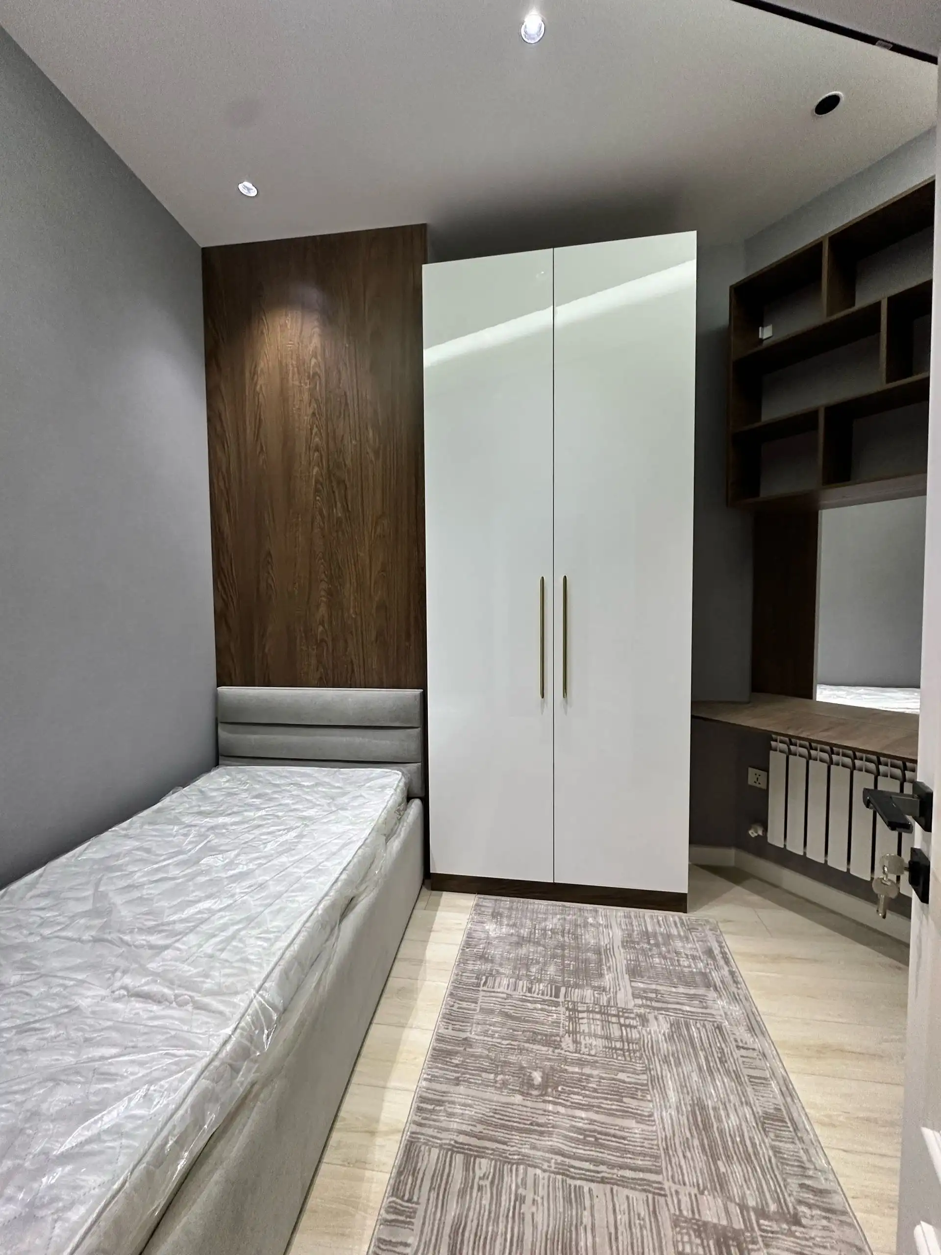 3-к квартира, 4 этаж, 94 м², шоҳмансур