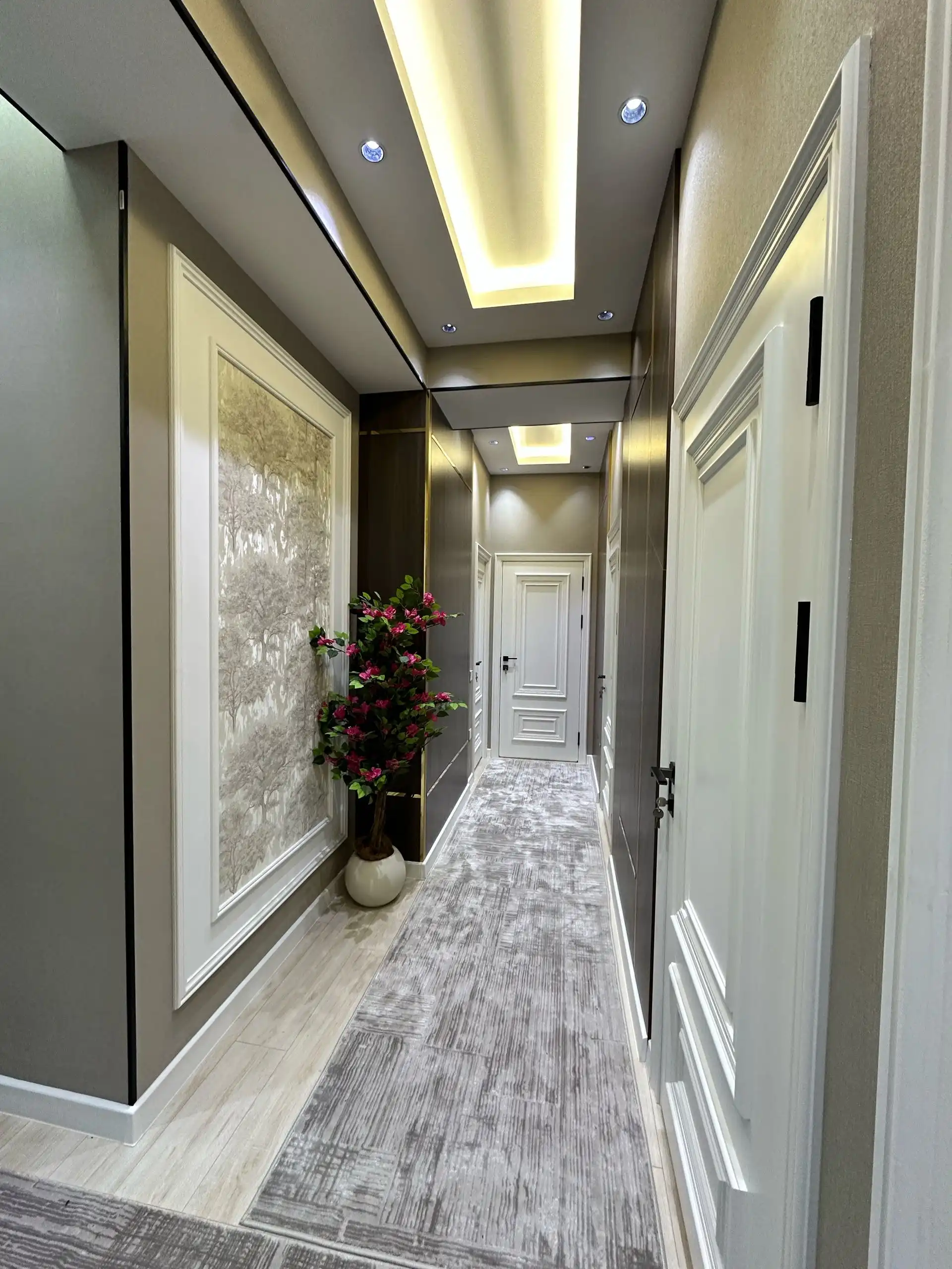 3-к квартира, 4 этаж, 94 м², шоҳмансур