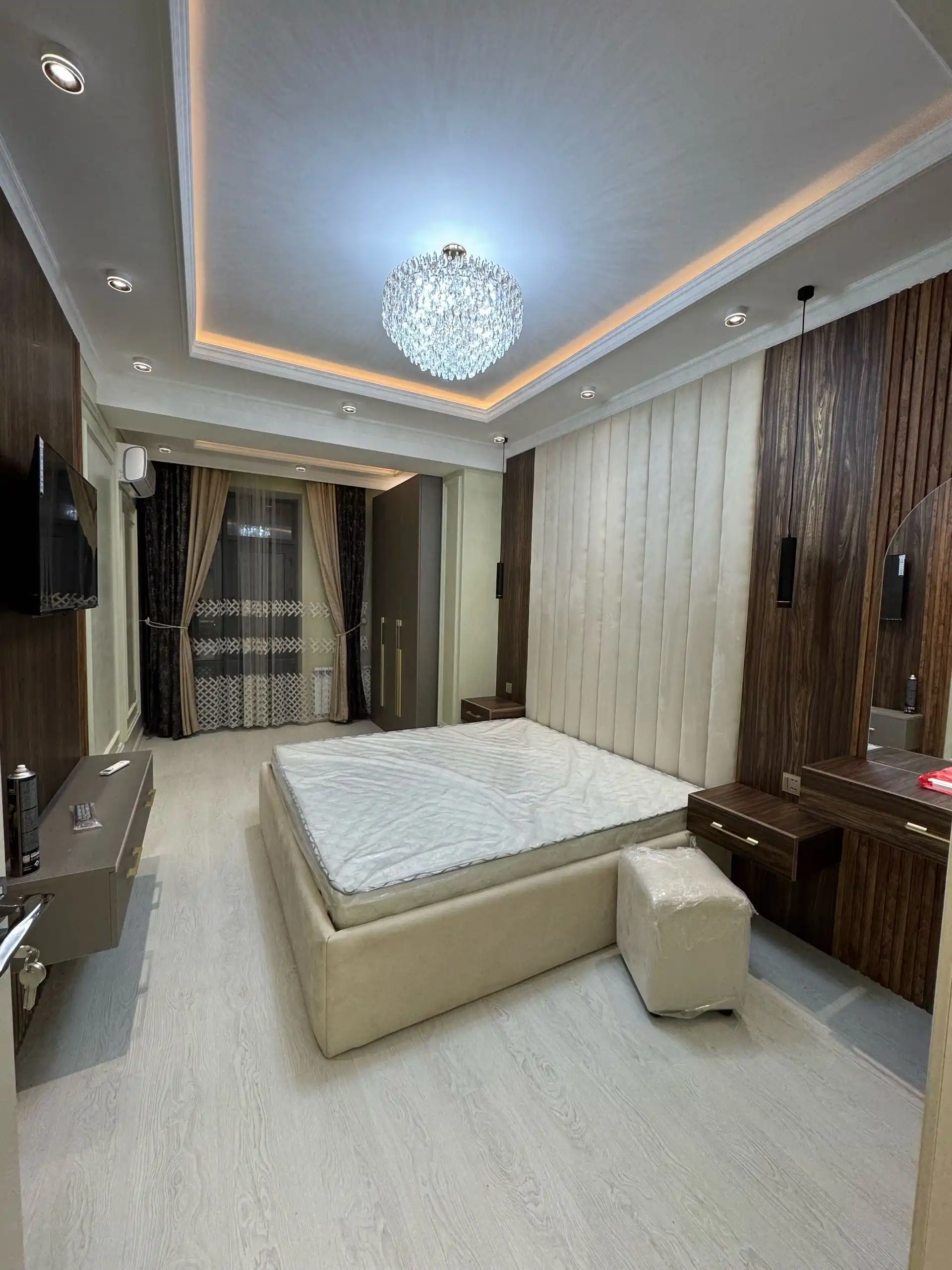 2-к квартира, 13 этаж, 82 м², шохмансур