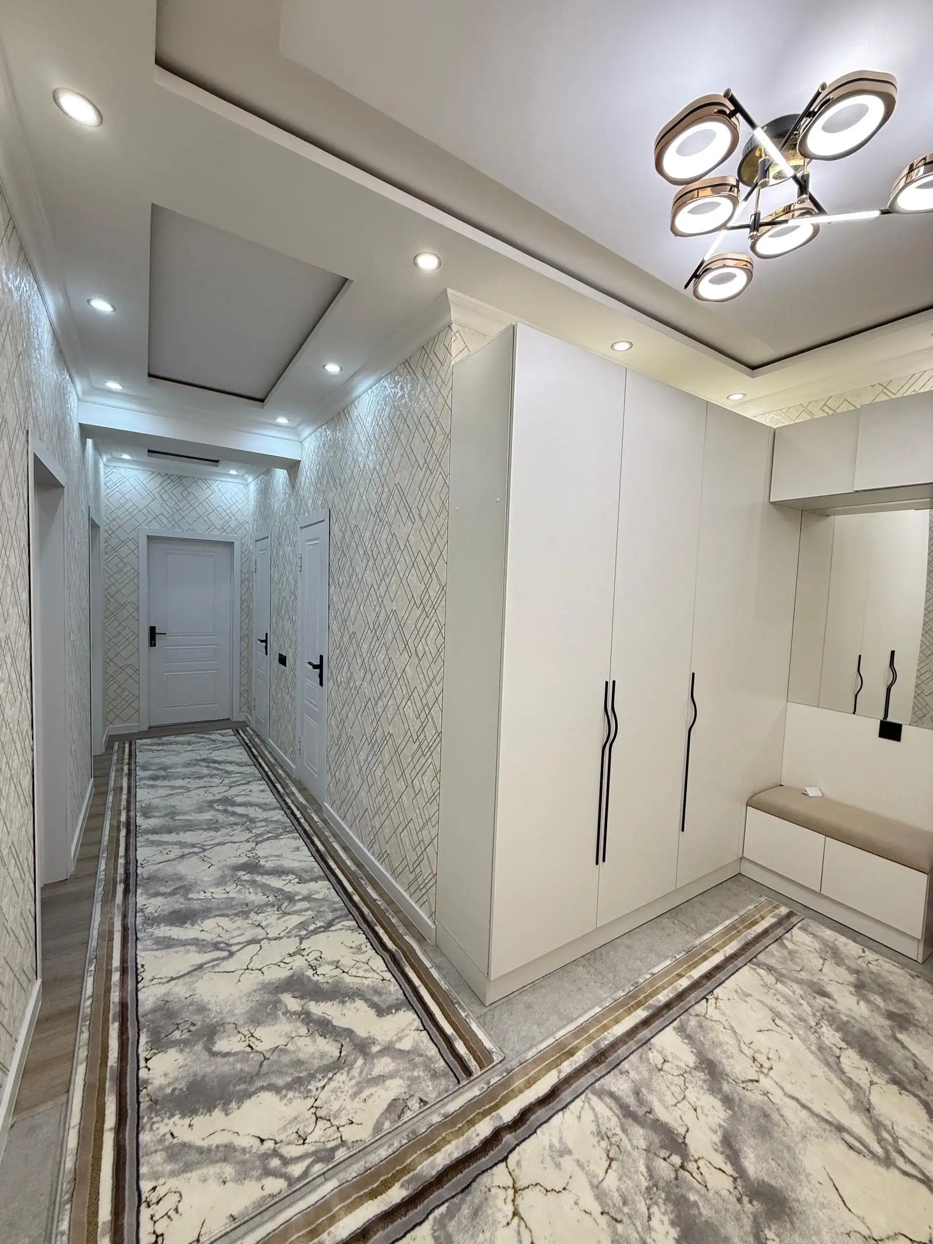 2-к квартира, 14 этаж, 97 м², шохмансур