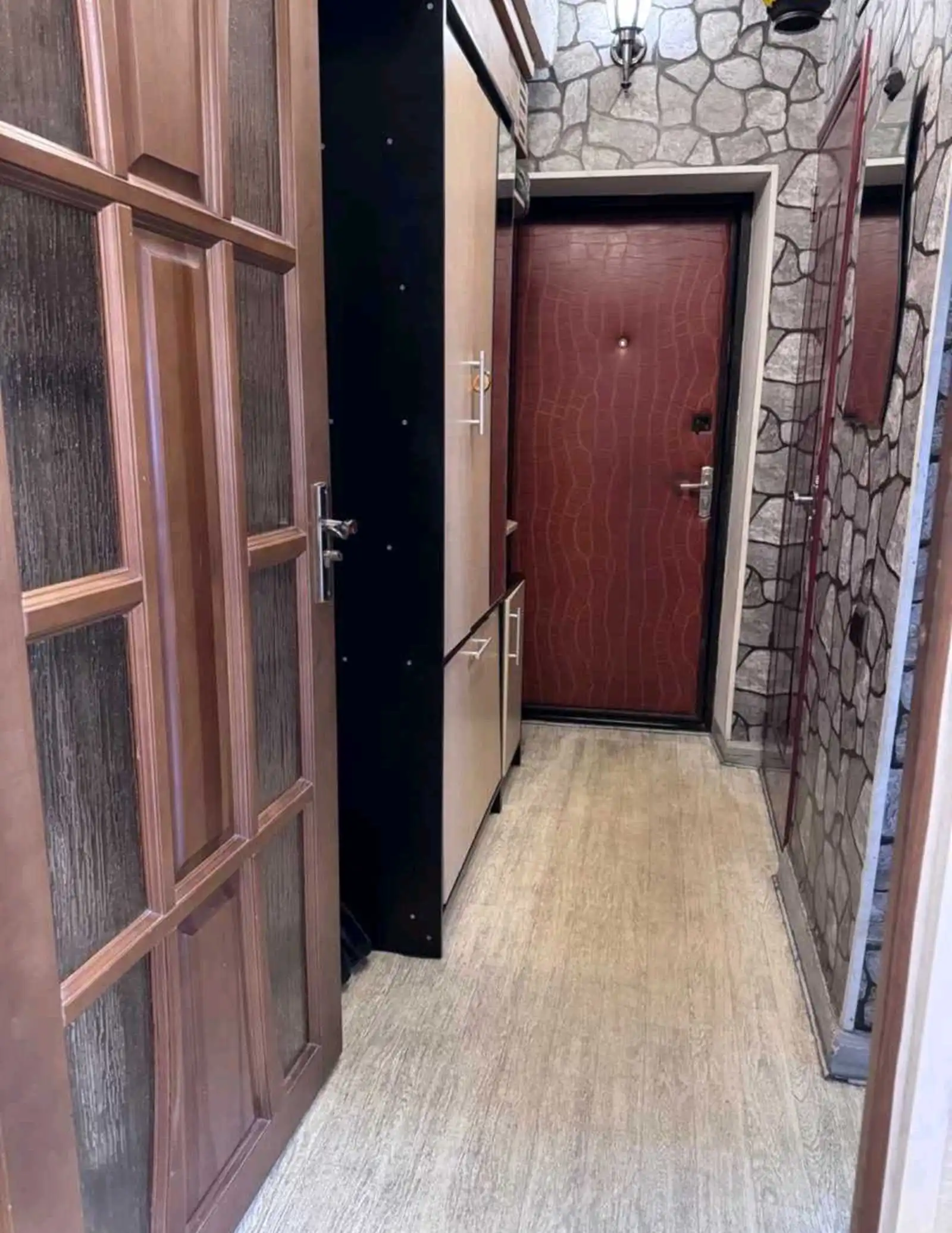 2-к квартира, 3 этаж, 49 м², Фирдавси