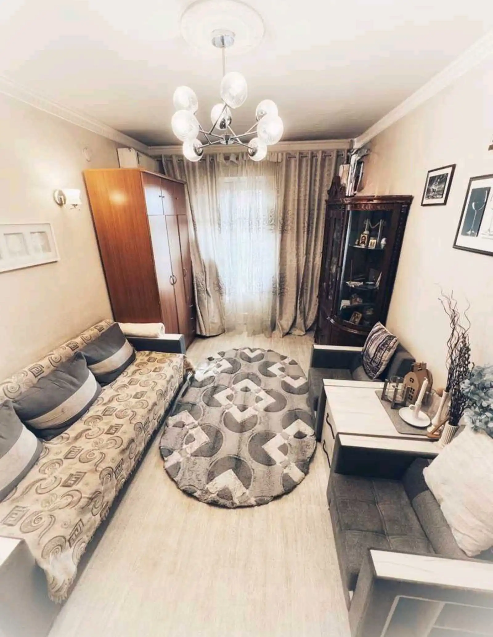 2-к квартира, 3 этаж, 49 м², Фирдавси