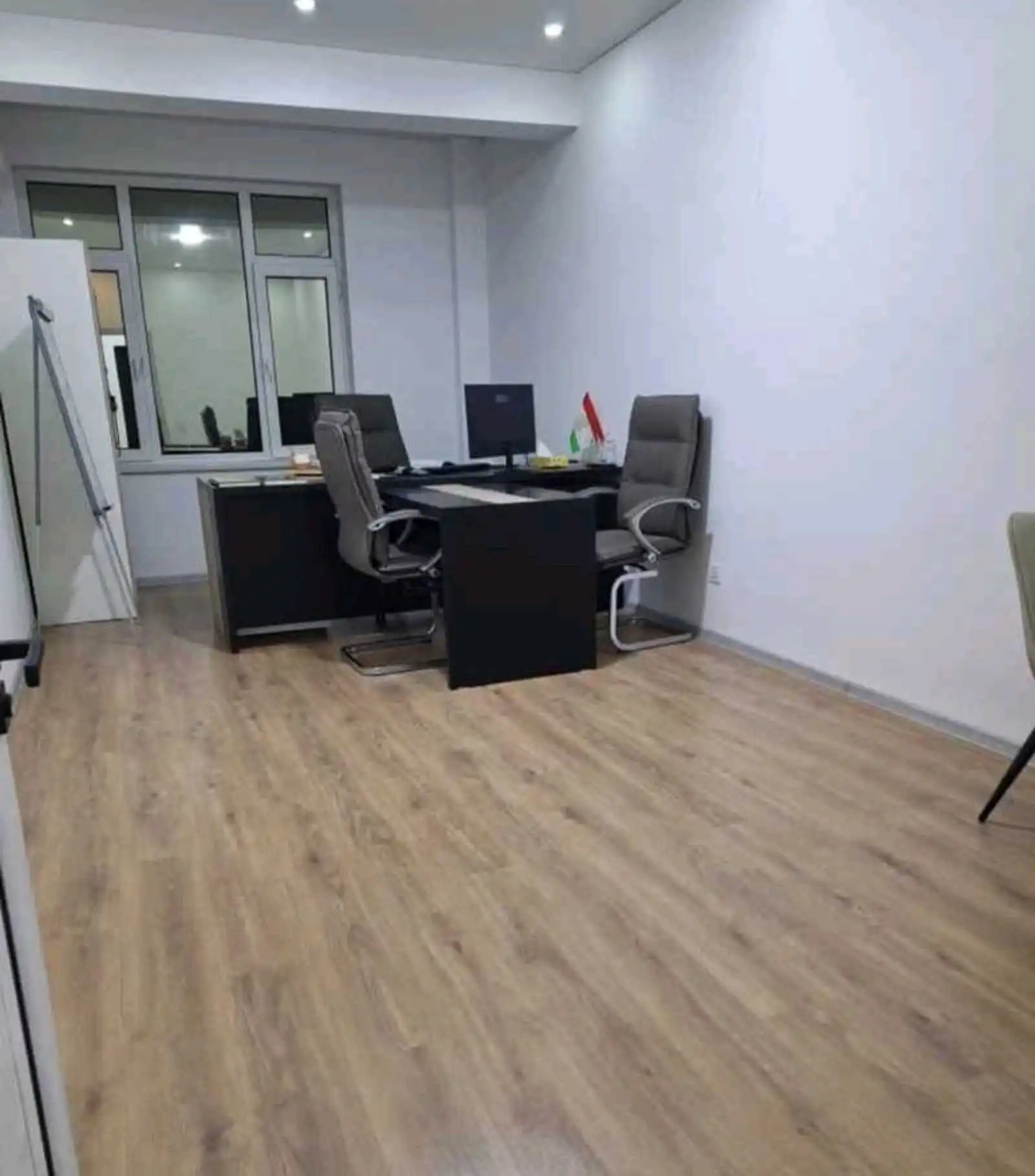 3-к квартира, 8 этаж, 101 м², Фирдавси