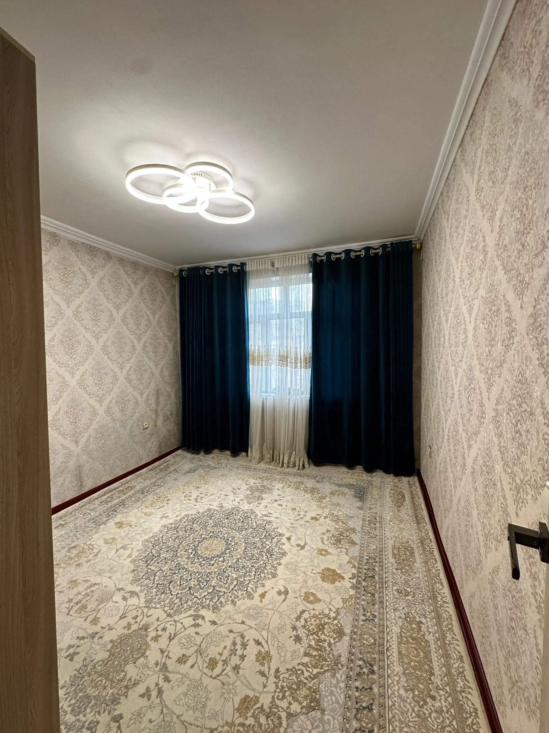 4-к квартира, 4 этаж, 85 м², 65