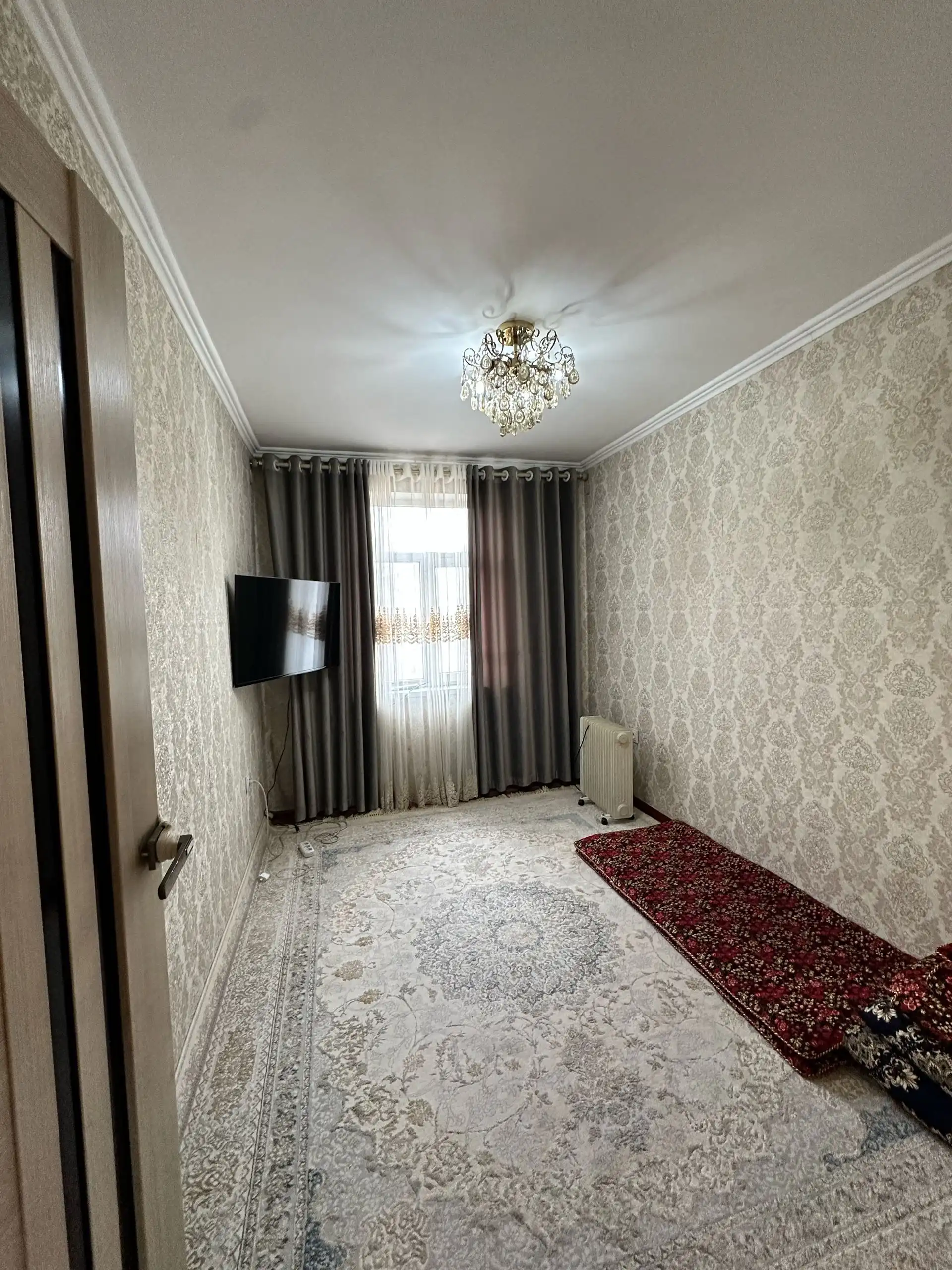4-к квартира, 4 этаж, 85 м², 65