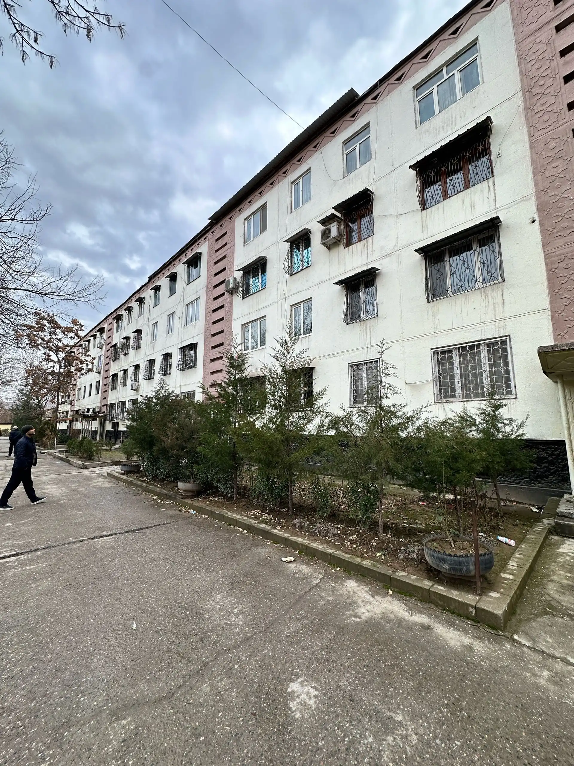 4-к квартира, 4 этаж, 85 м², 65