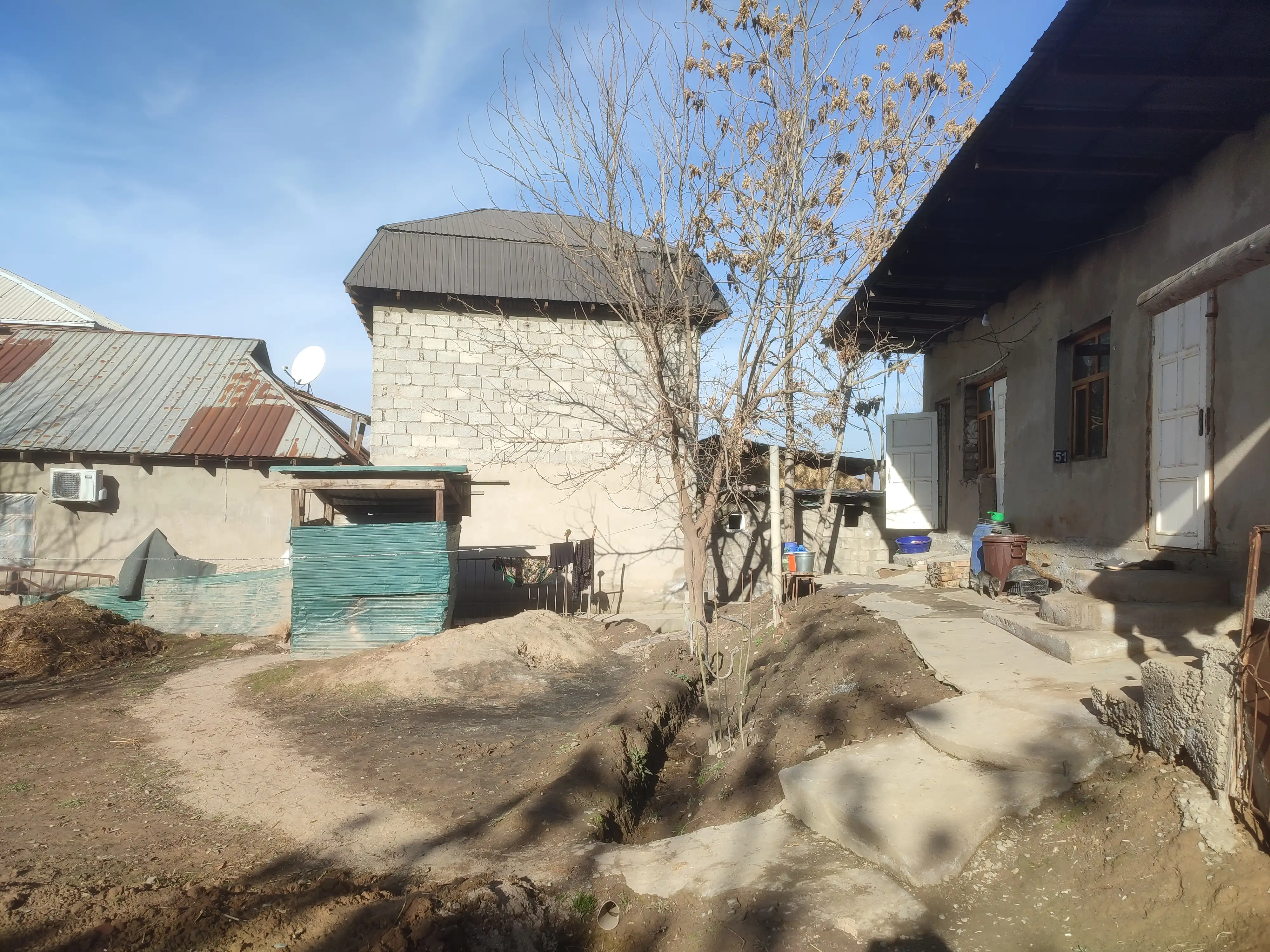 1 этажный, 2-комн. дом, 34 м², 2 соток, Хисор Чамоати Шахраки Шарора Кучаи сохиб дилон