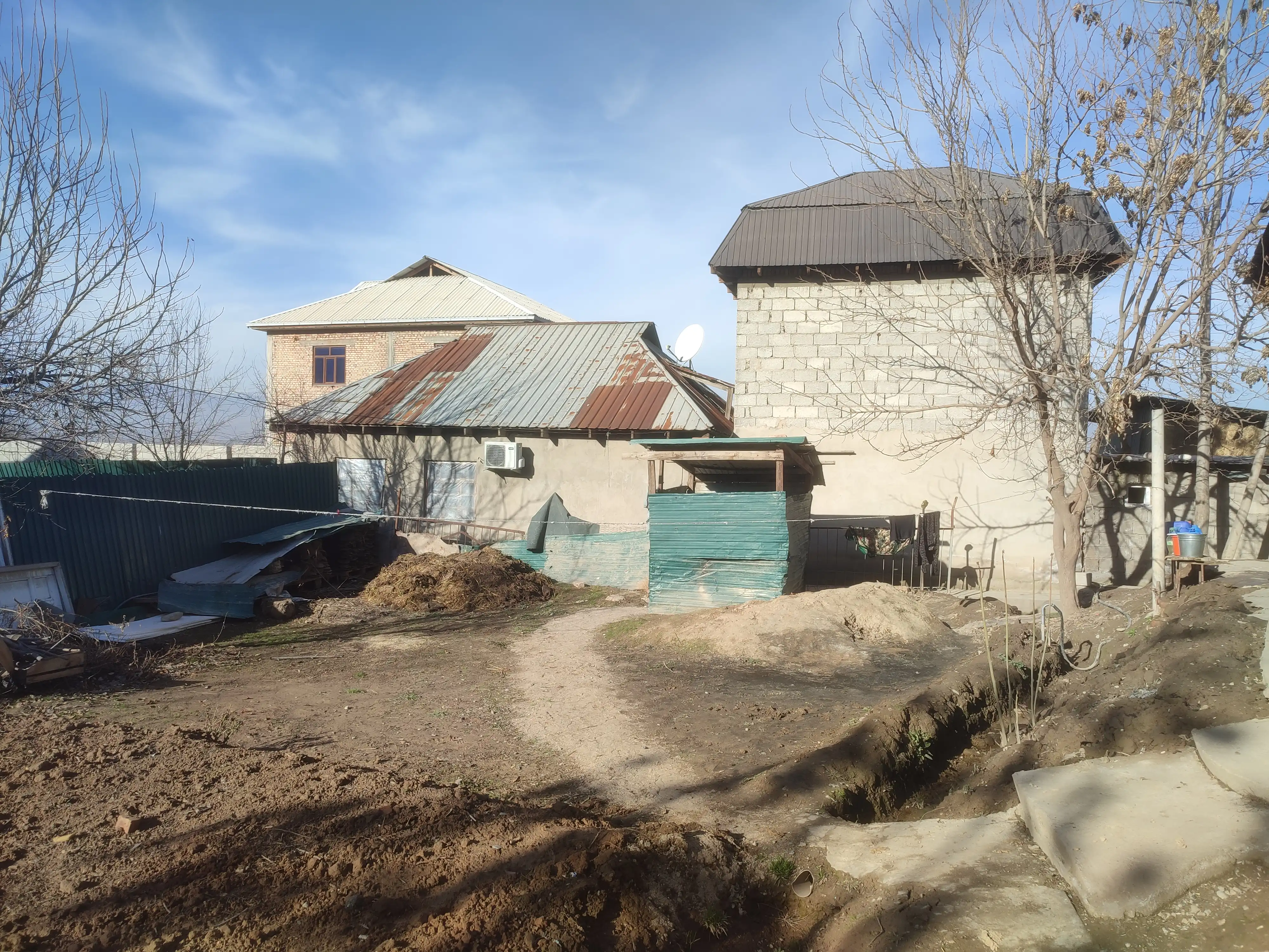 1 этажный, 2-комн. дом, 34 м², 2 соток, Хисор Чамоати Шахраки Шарора Кучаи сохиб дилон