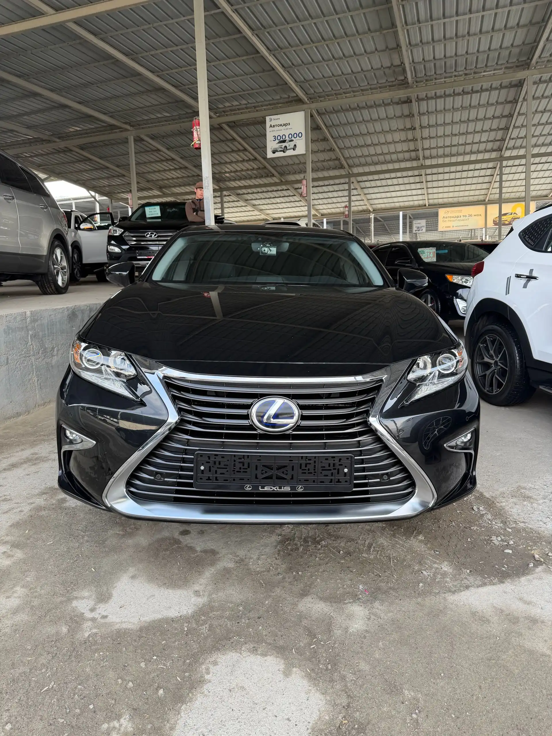 Lexus Es series 2016