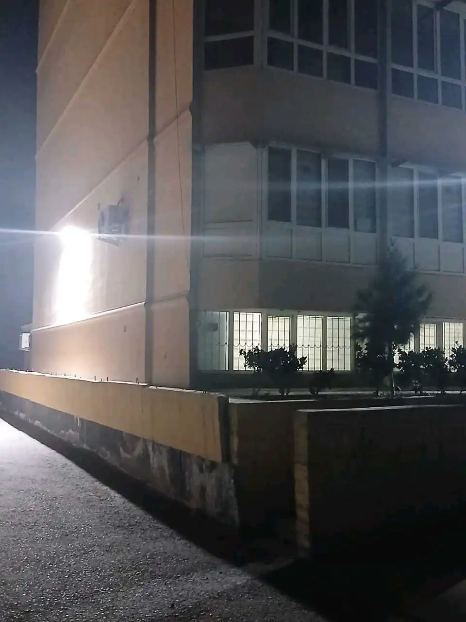 3-к квартира, Цокольный этаж, 84 м², 29мик дом 2