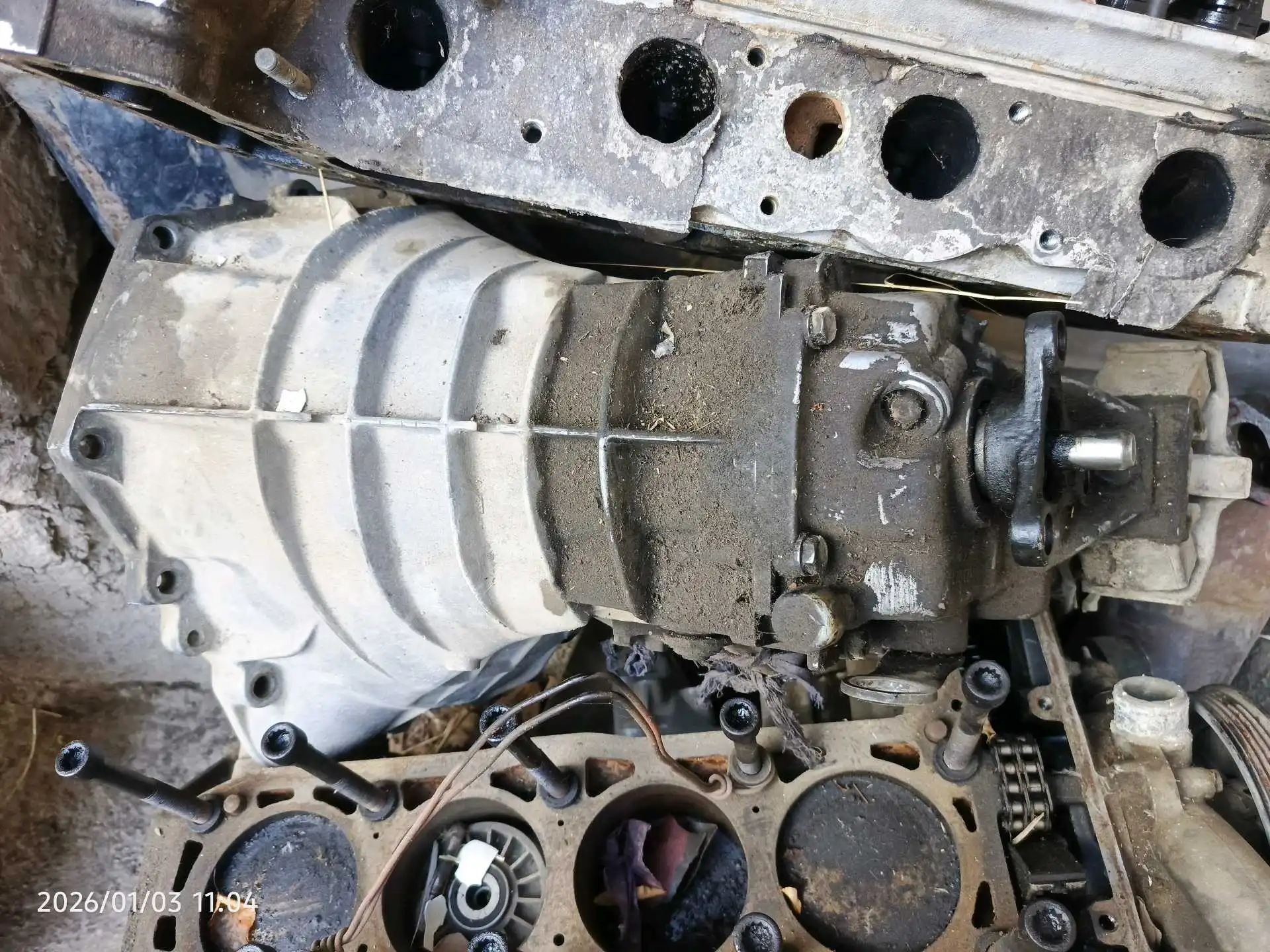 Мотор от мерседес 124