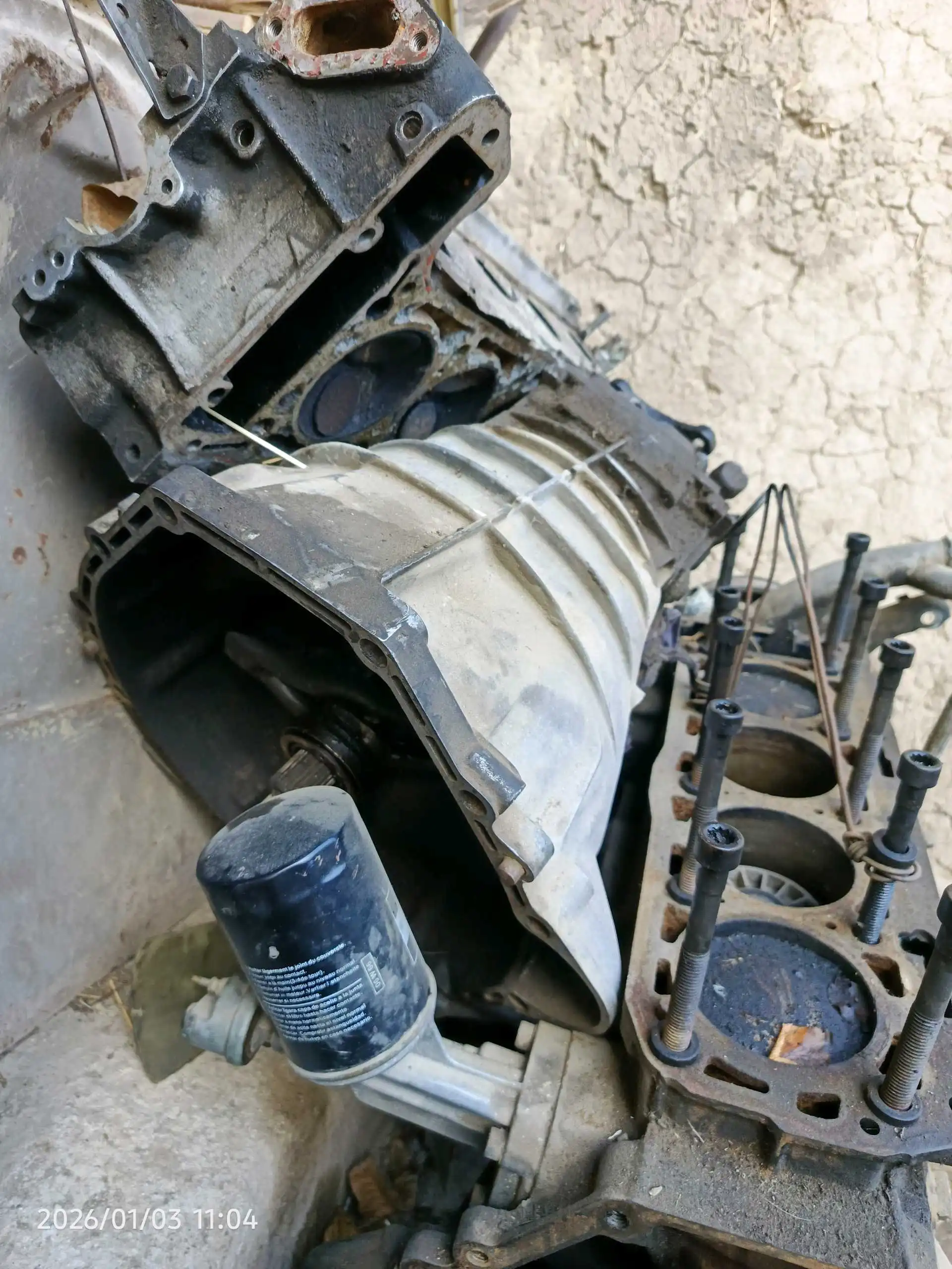 Мотор от мерседес 124