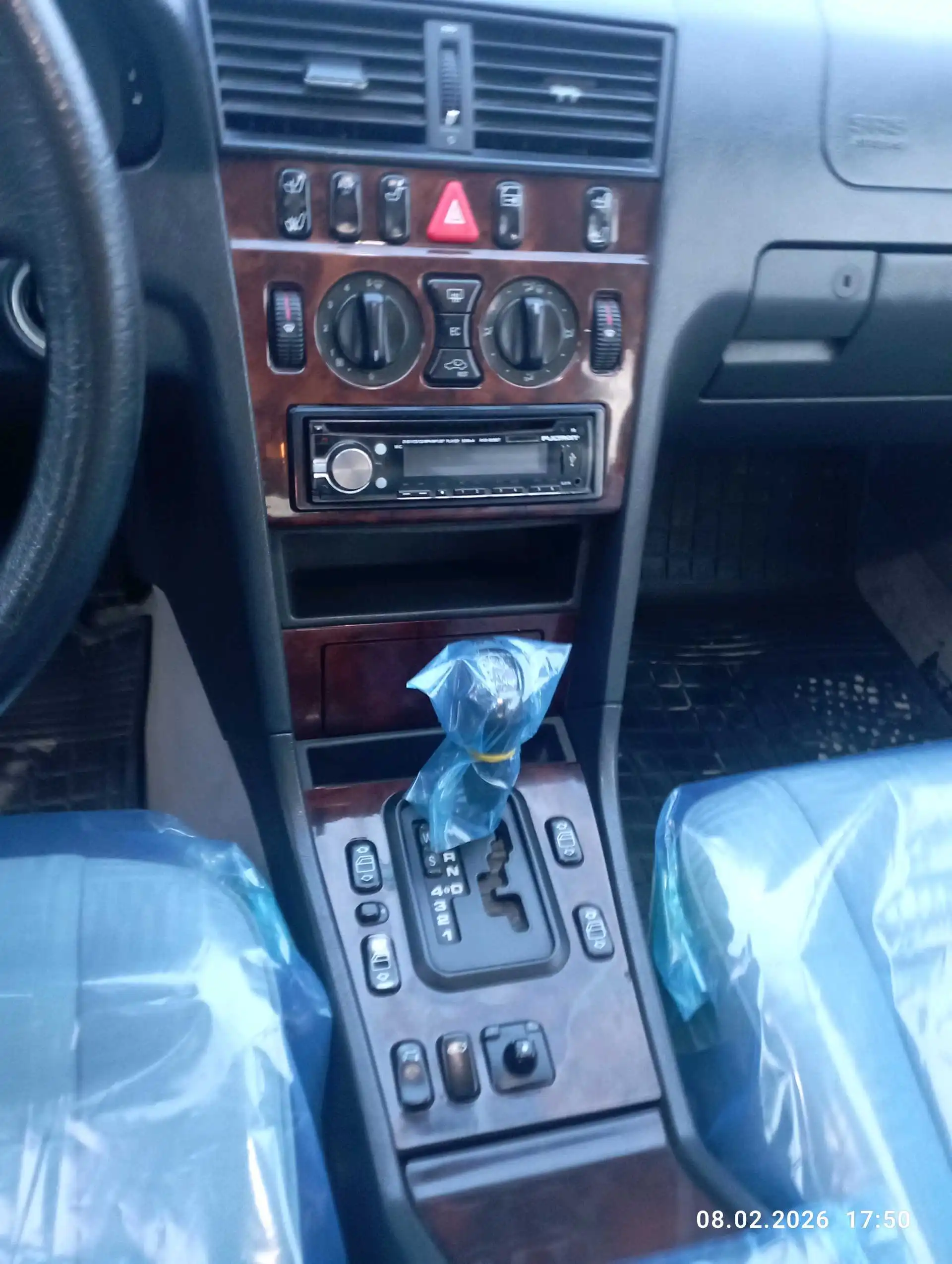 Mercedes-benz C class 1998