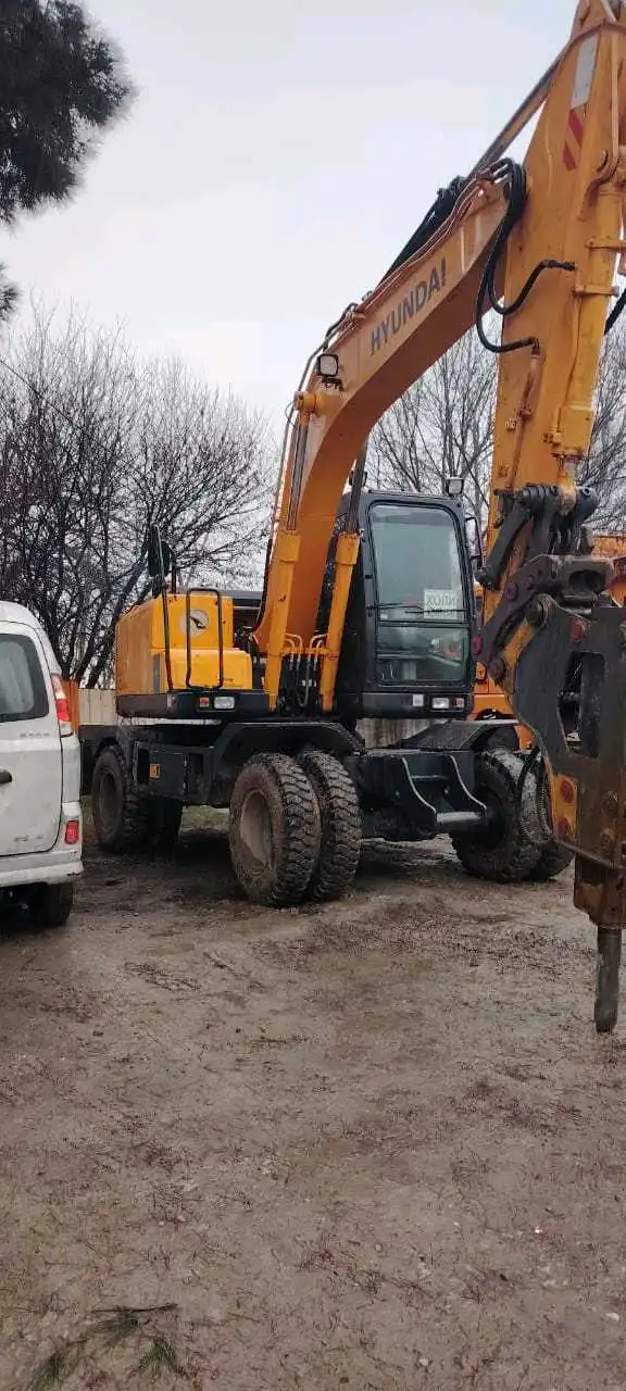 Экскаватор хёндай