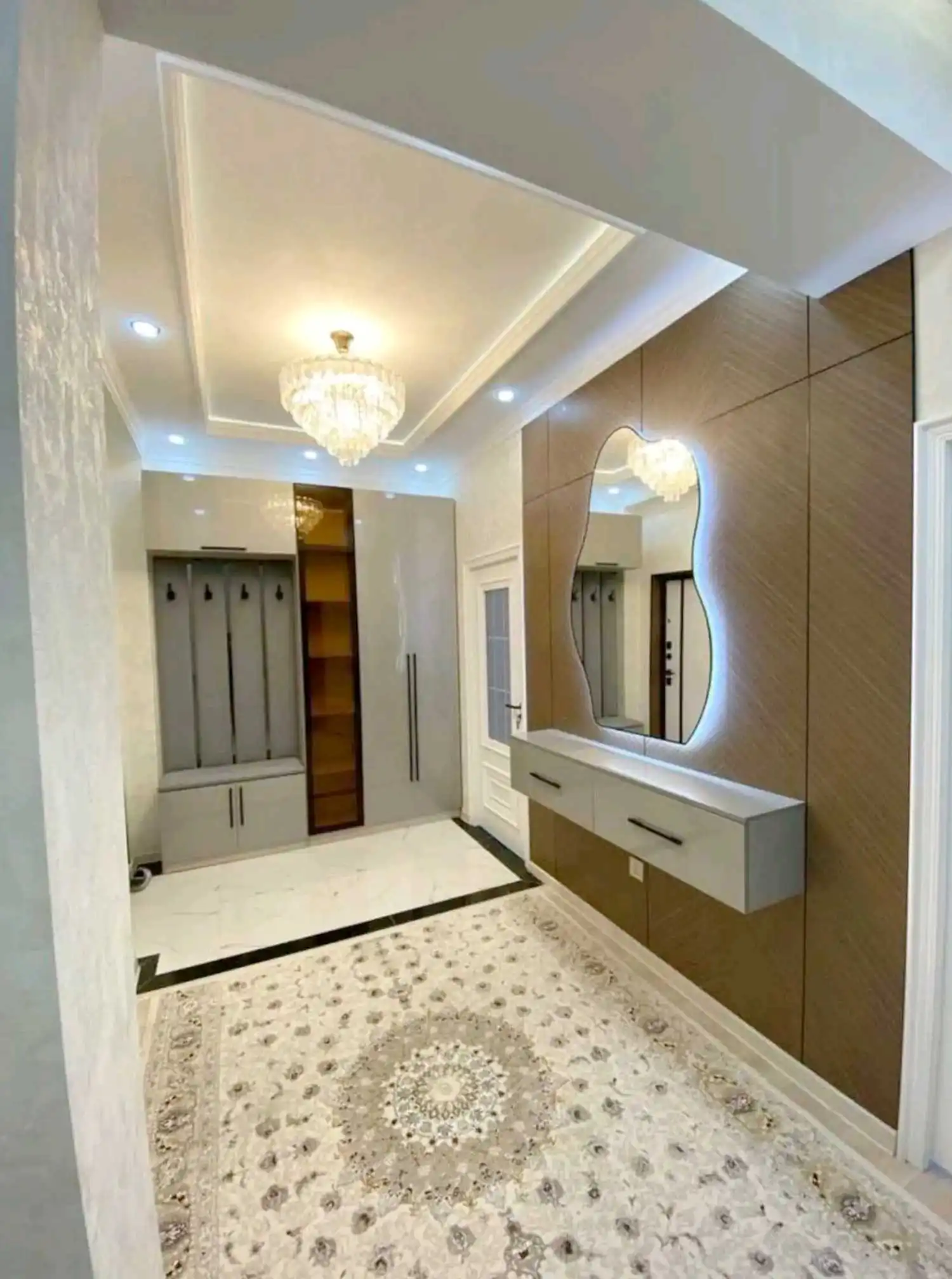 2-к квартира, 11 этаж, 72 м², Шохмансур