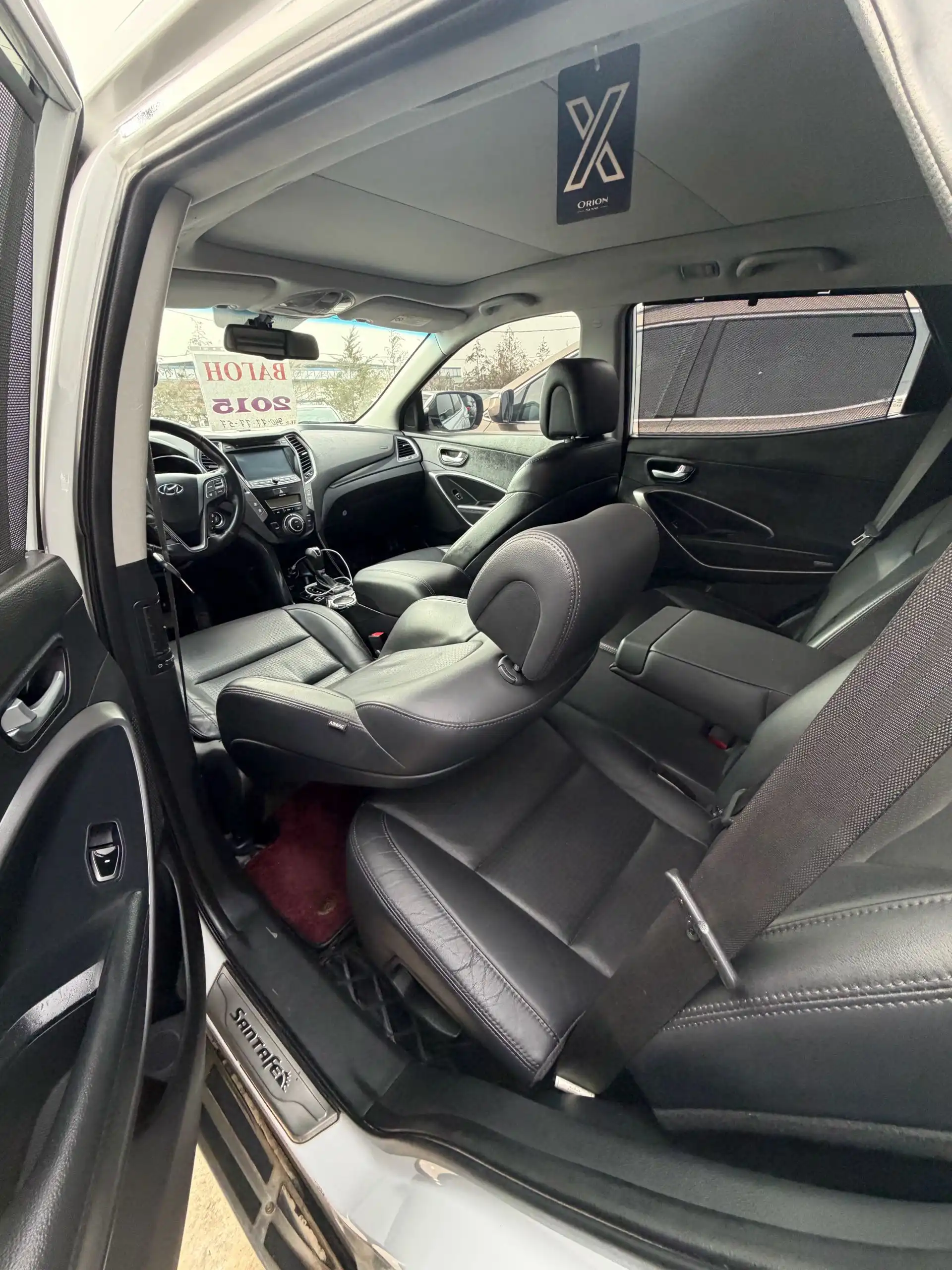 Hyundai Santa fe 2015
тел 940777757