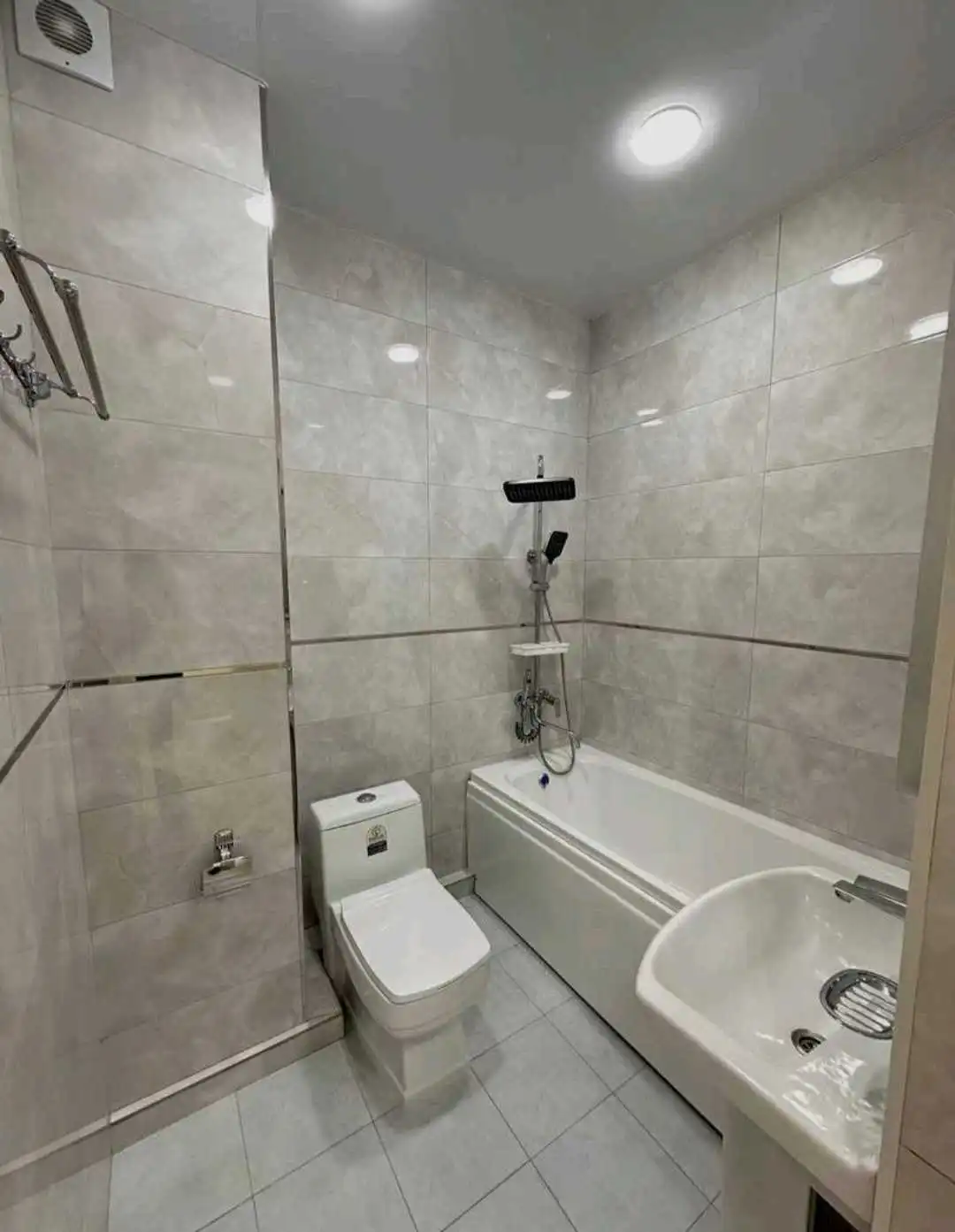 3-к квартира, 10 этаж, 82 м², Исмоил Сомони