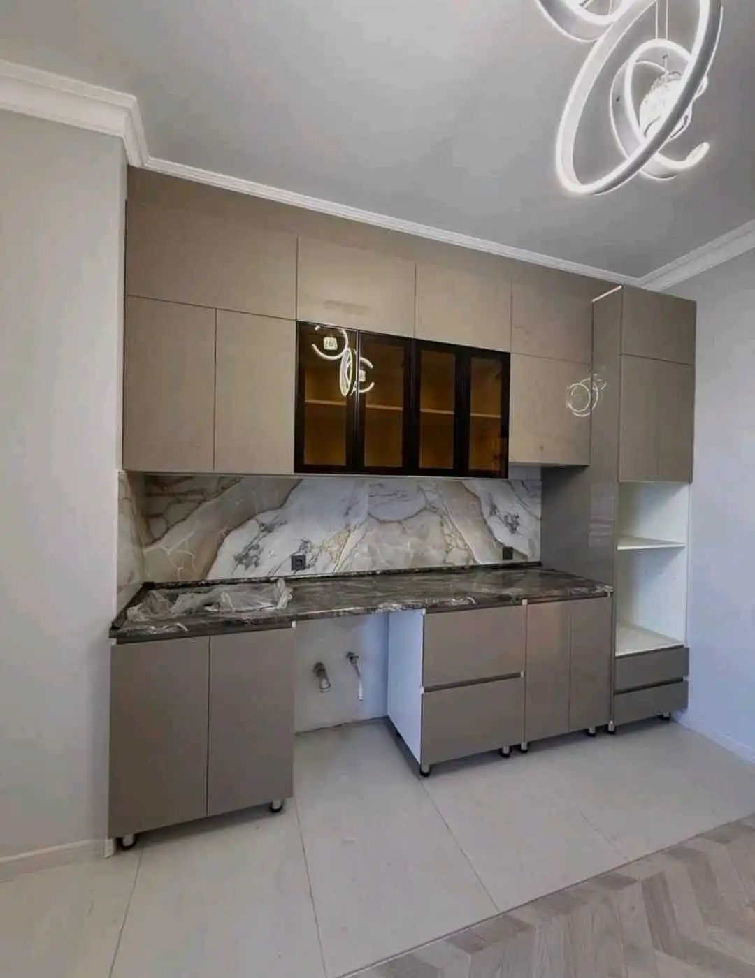 3-к квартира, 5 этаж, 108 м², Сино