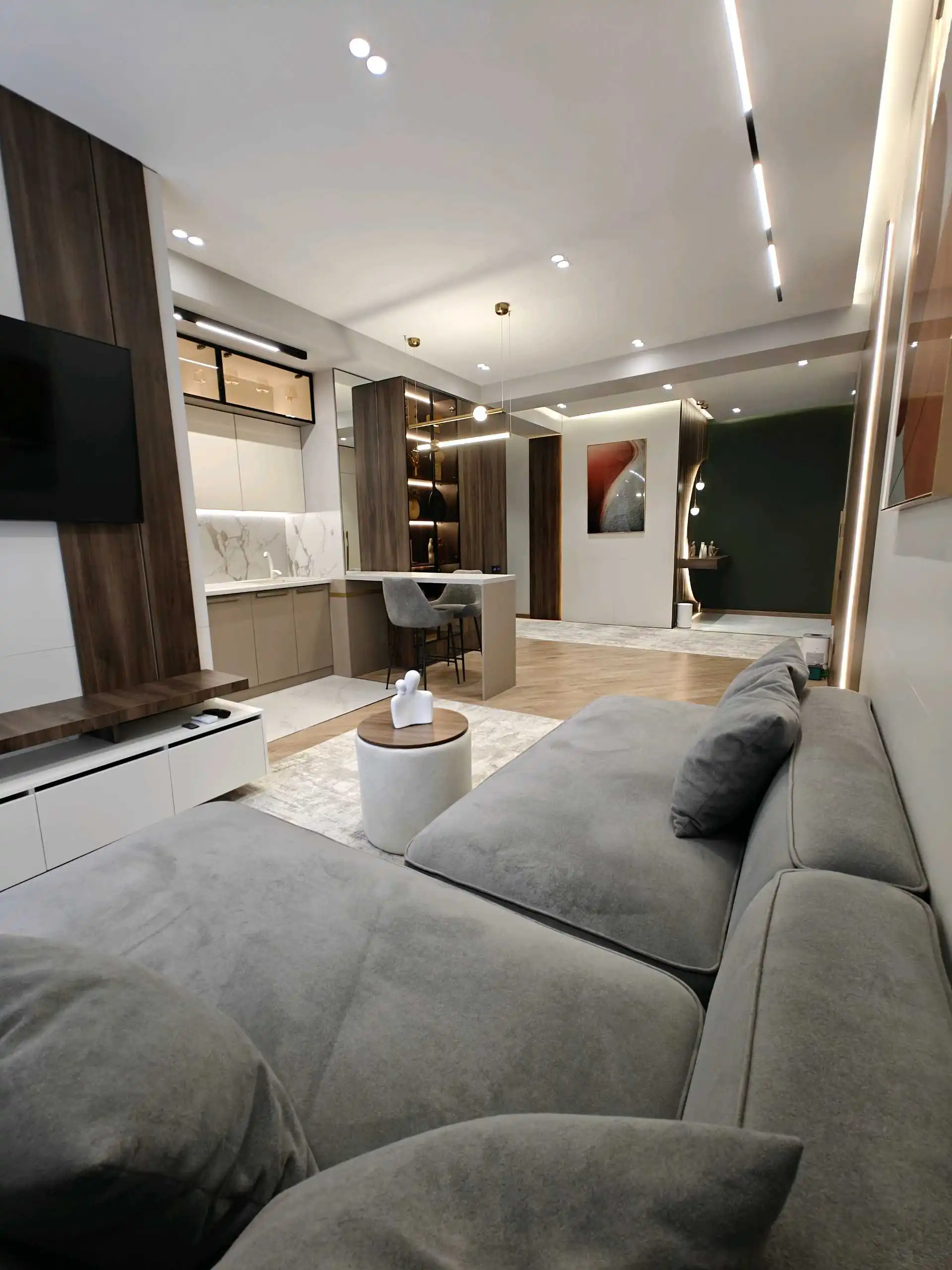 3-к квартира, 18 этаж, 108 м², Шохмансур