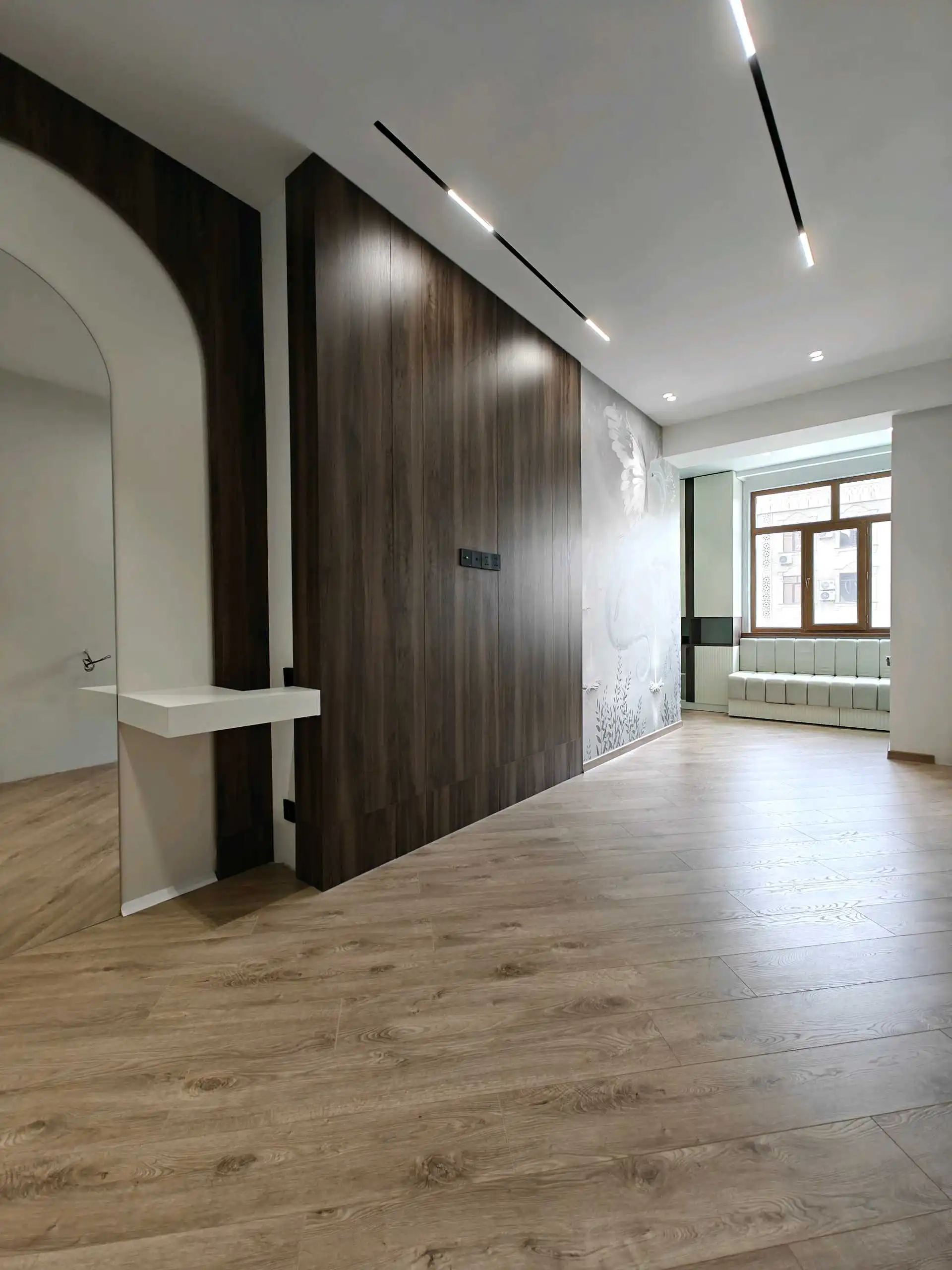 3-к квартира, 18 этаж, 108 м², Шохмансур