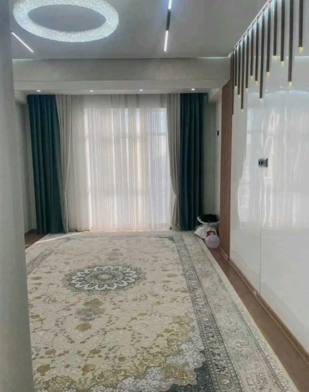 3-к квартира, 18 этаж, 86 м², Шохмансур