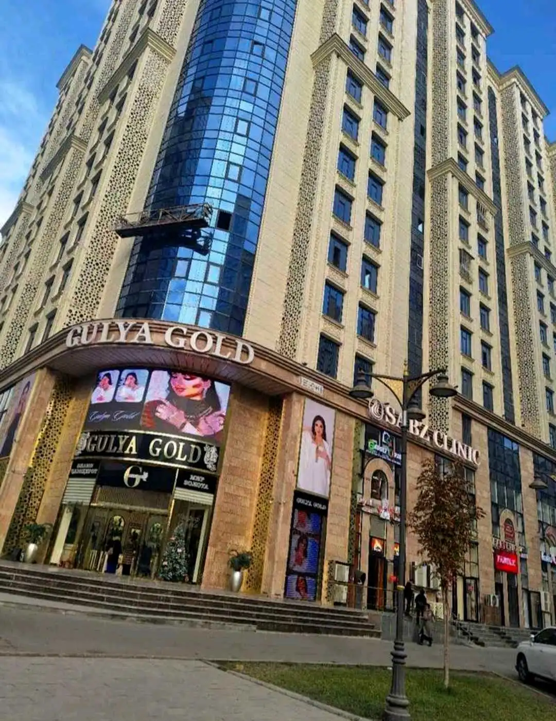 3-к квартира, 10 этаж, 76 м², Шохмансур