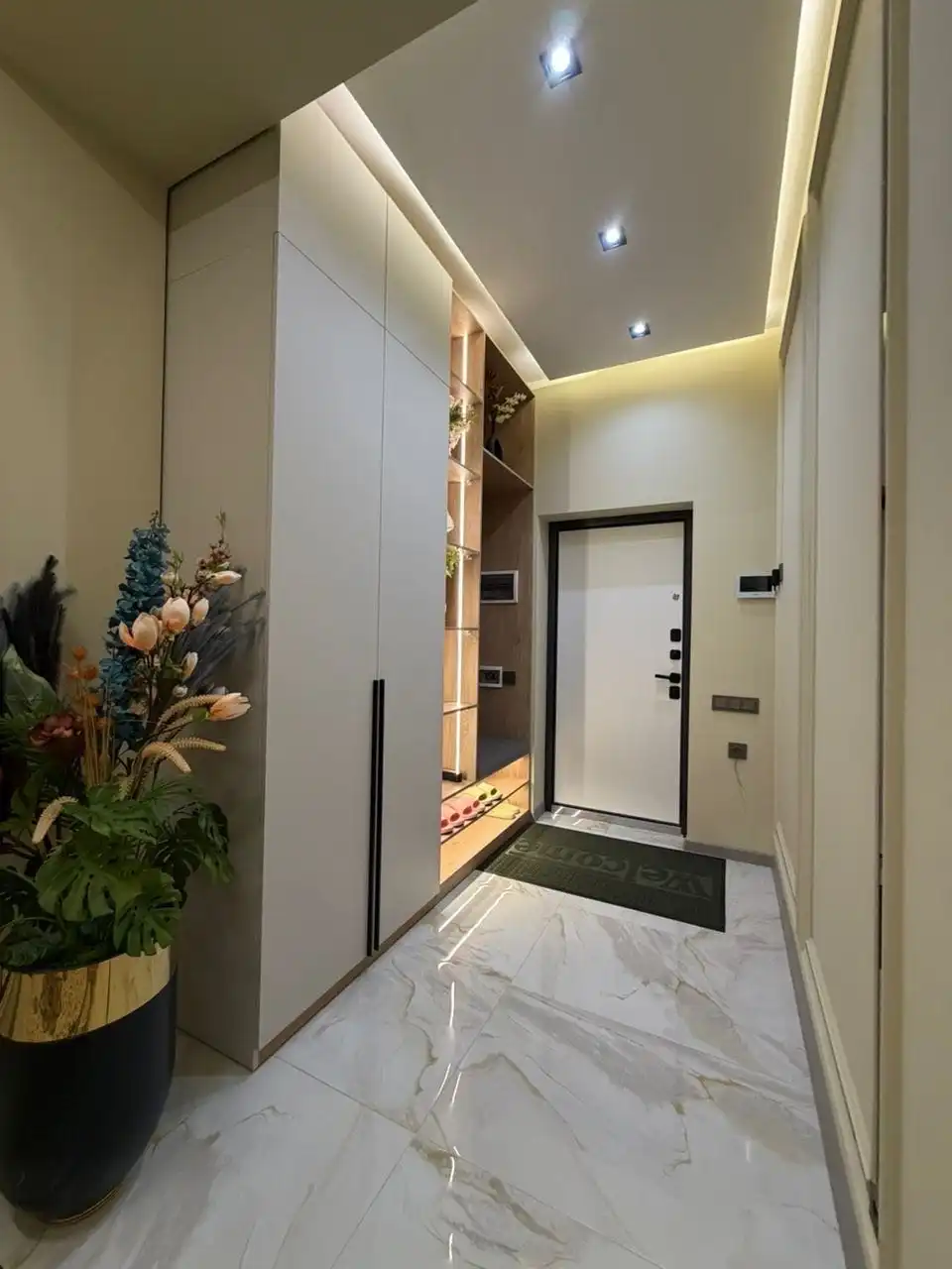 3-к квартира, 11 этаж, 93 м², 112мкр пайкар