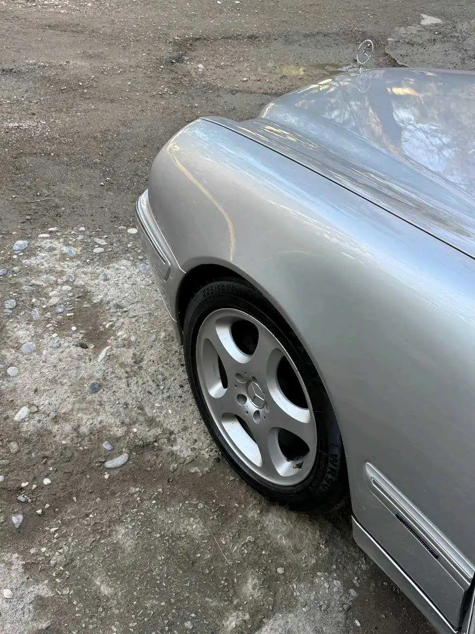 Mercedes-benz E class 2001