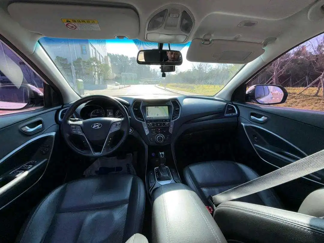 Hyundai Santa fe 2015