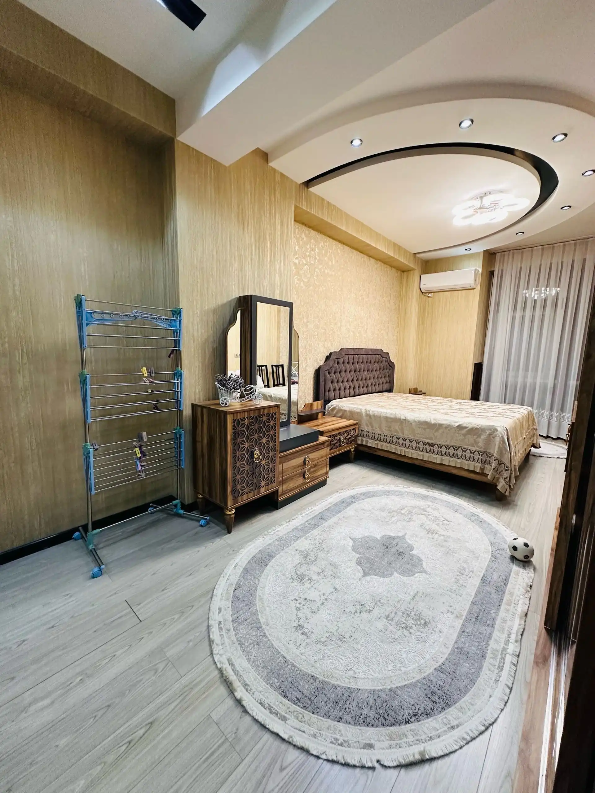 3-к квартира, Цокольный этаж, м²,