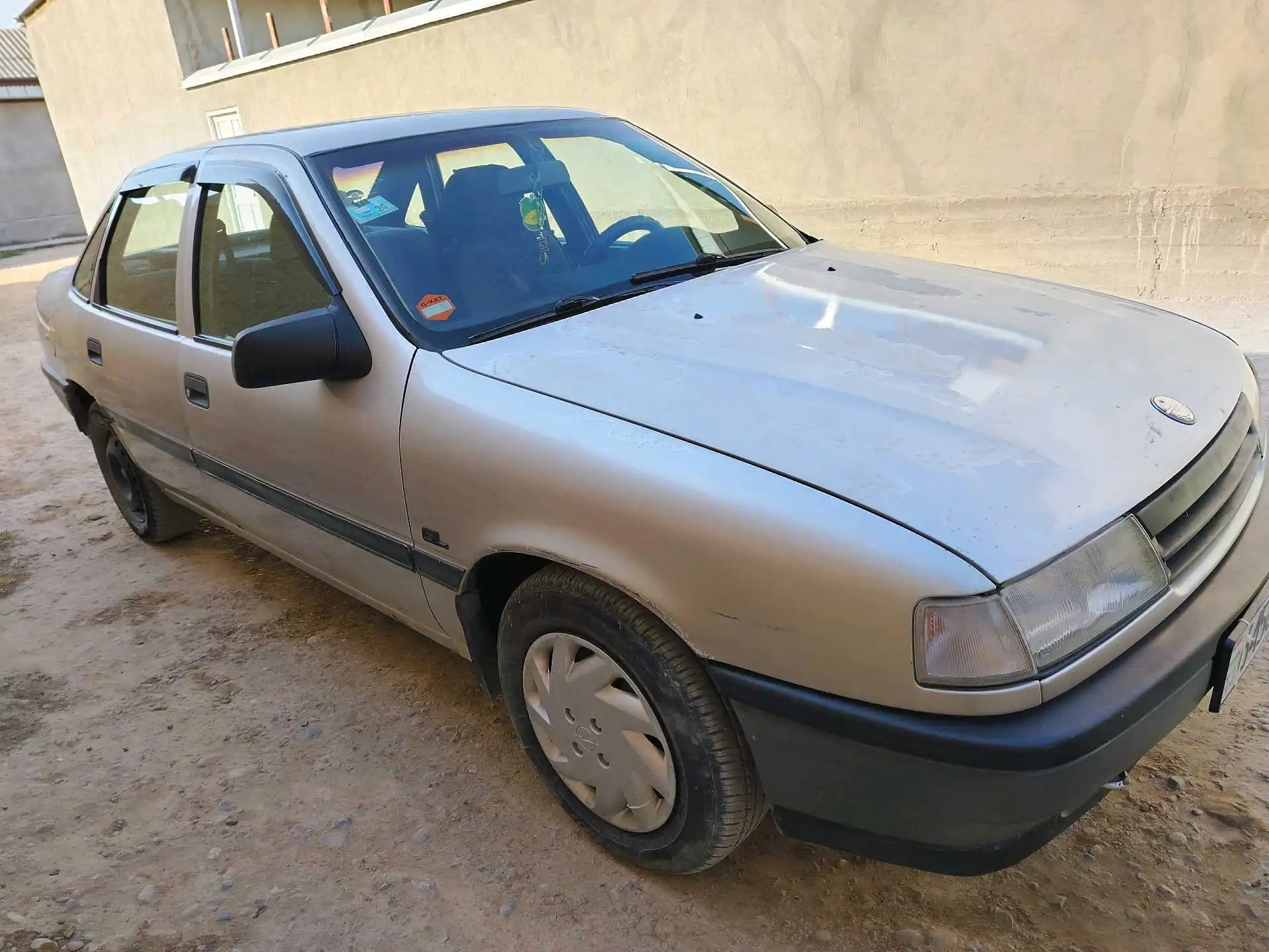 Opel Vectra a 1990