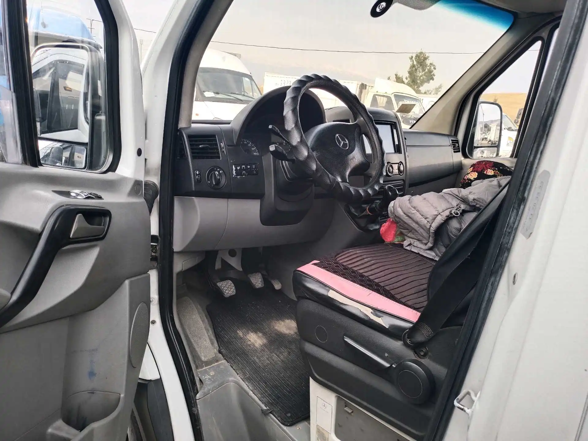 Mersedes Benz грузовой