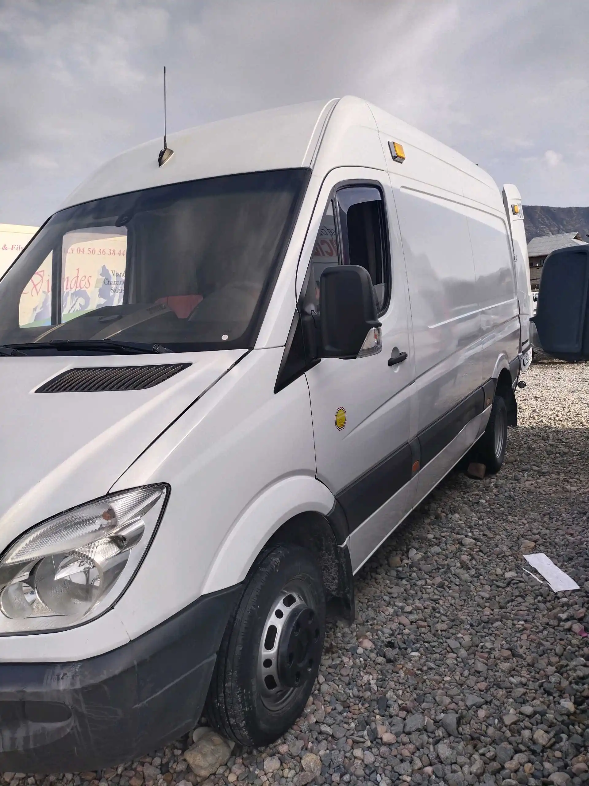 Mersedes Benz грузовой