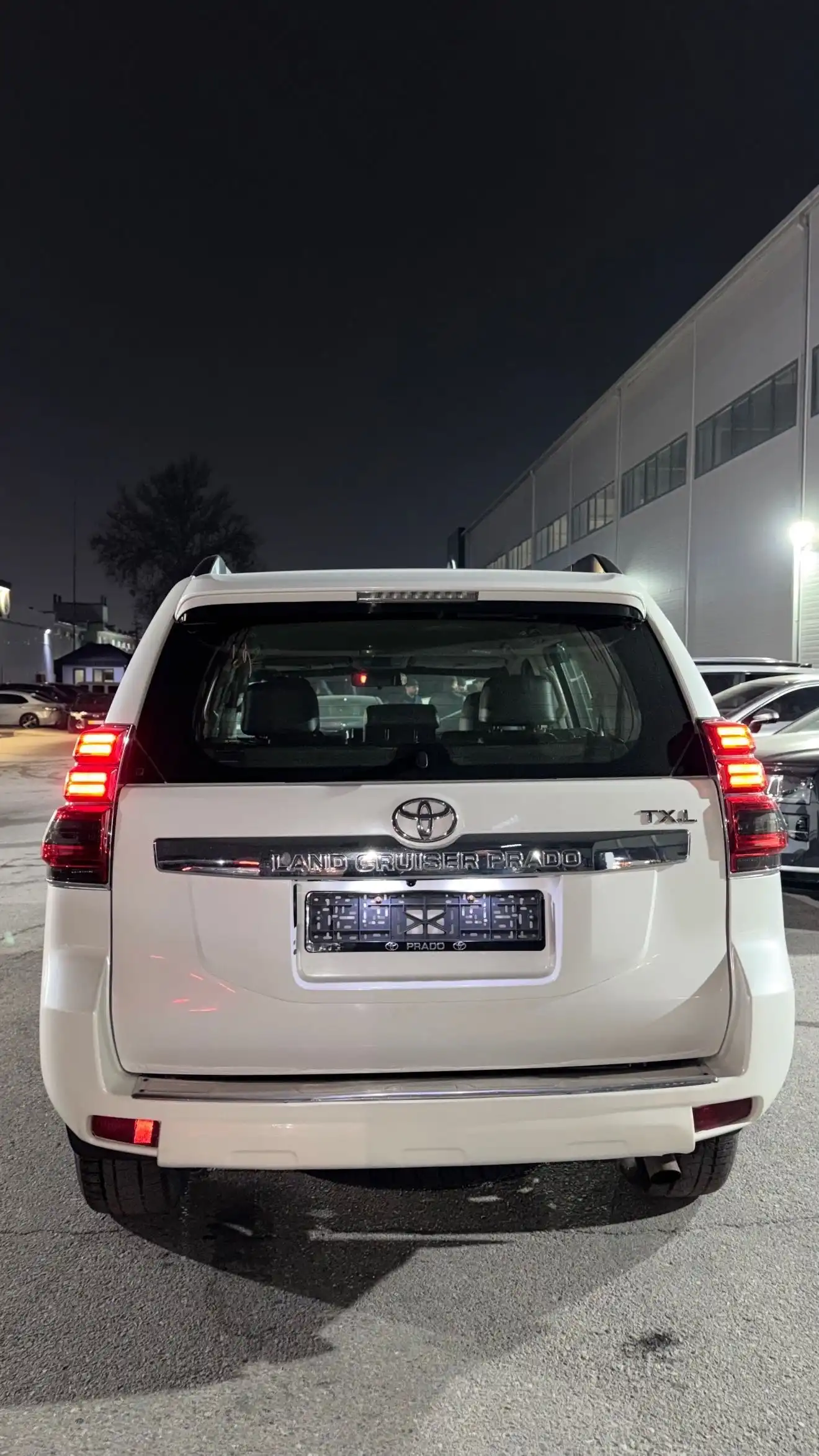 Toyota Land cruiser prado 2011