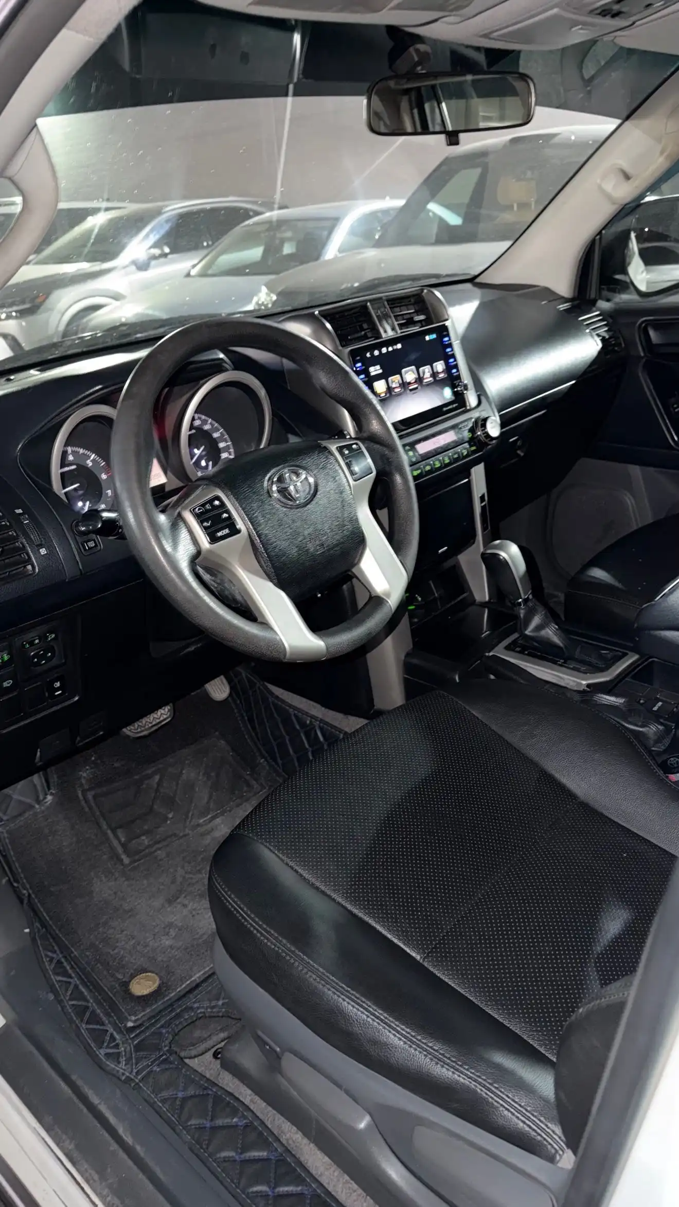 Toyota Land cruiser prado 2011