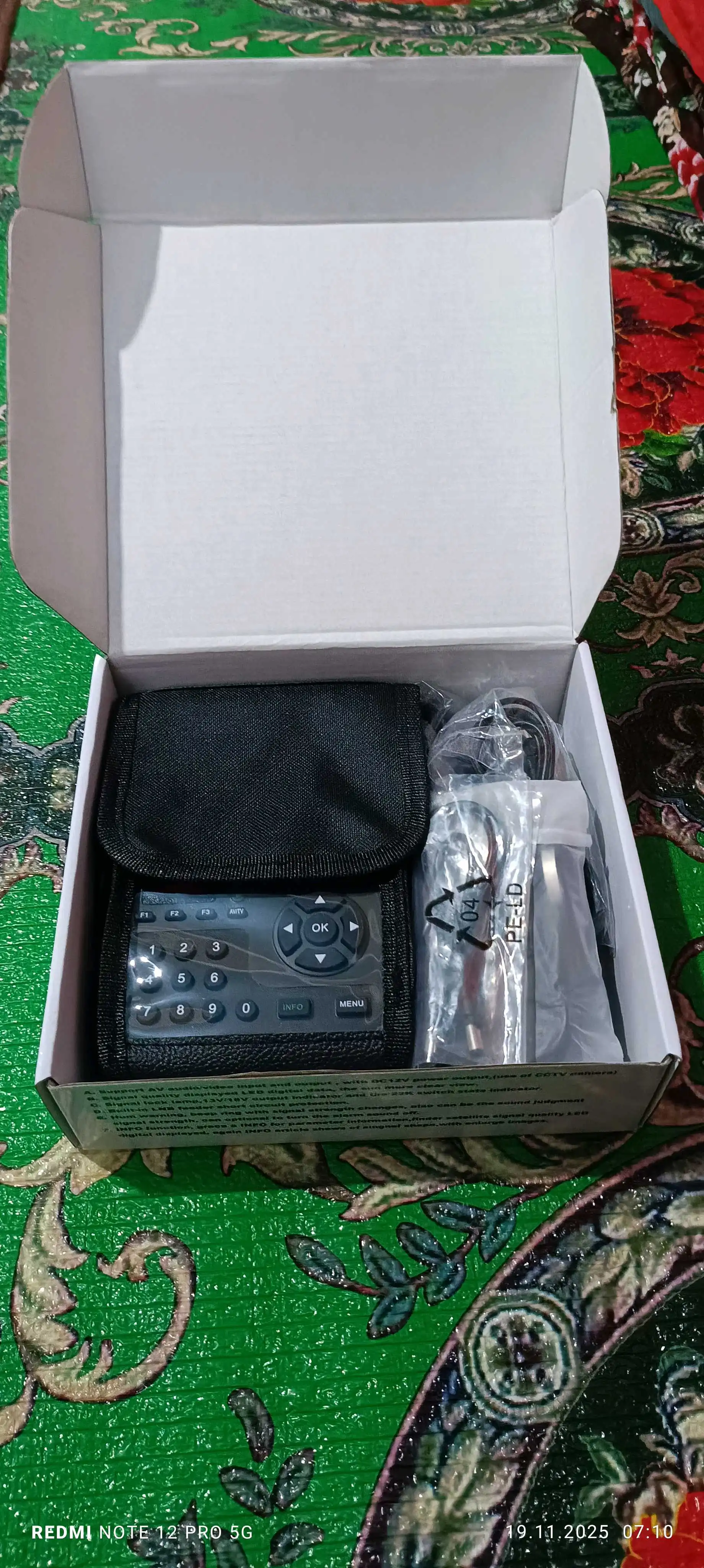 апарат барои насби антенаҳои моҳвораи