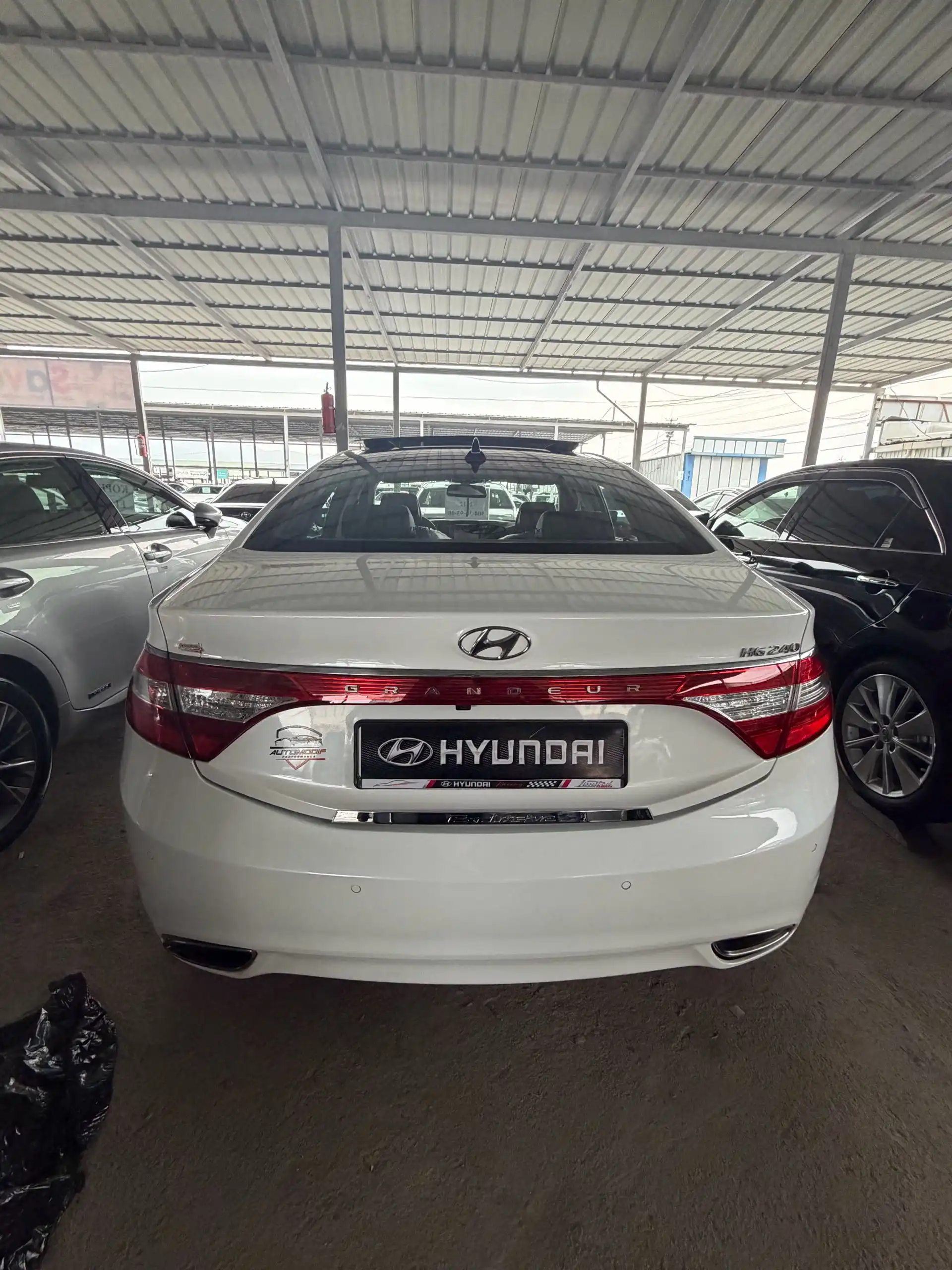 Hyundai Grandeur 2012