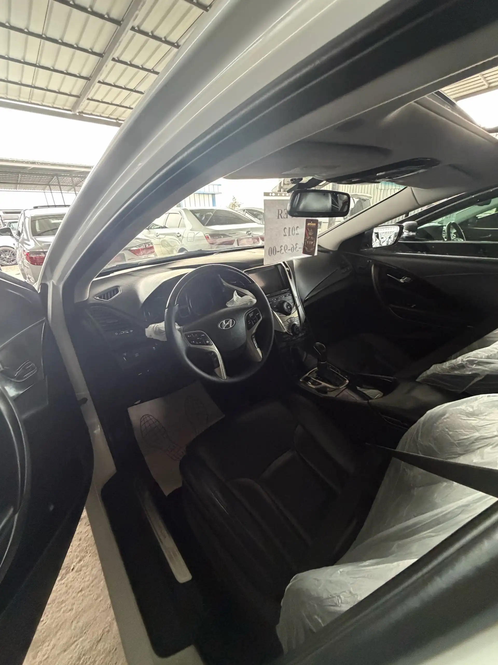 Hyundai Grandeur 2012