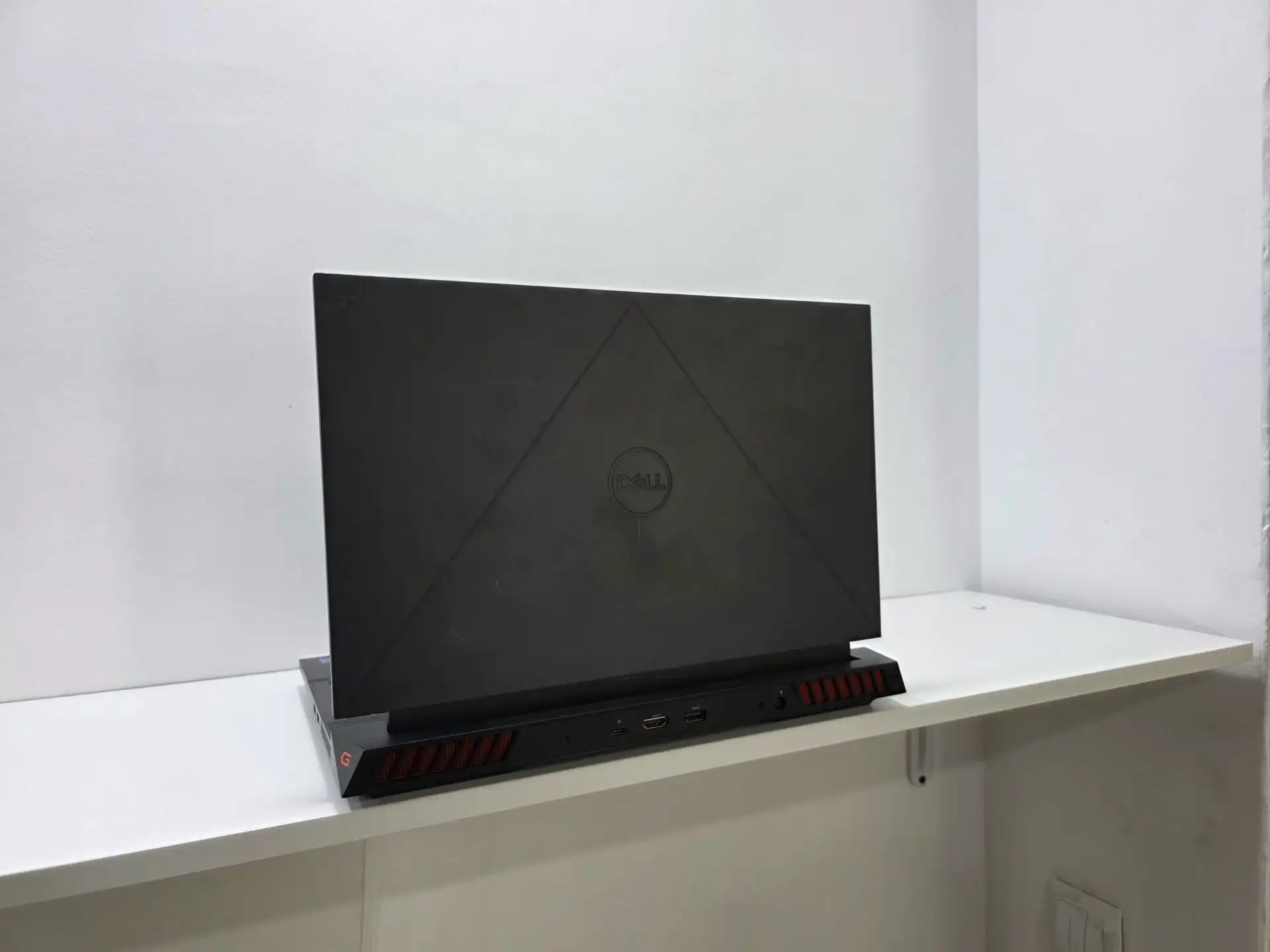 Dell 165Hz Corei7-13650HX/16GB/RTX40608GB/SSD512GB