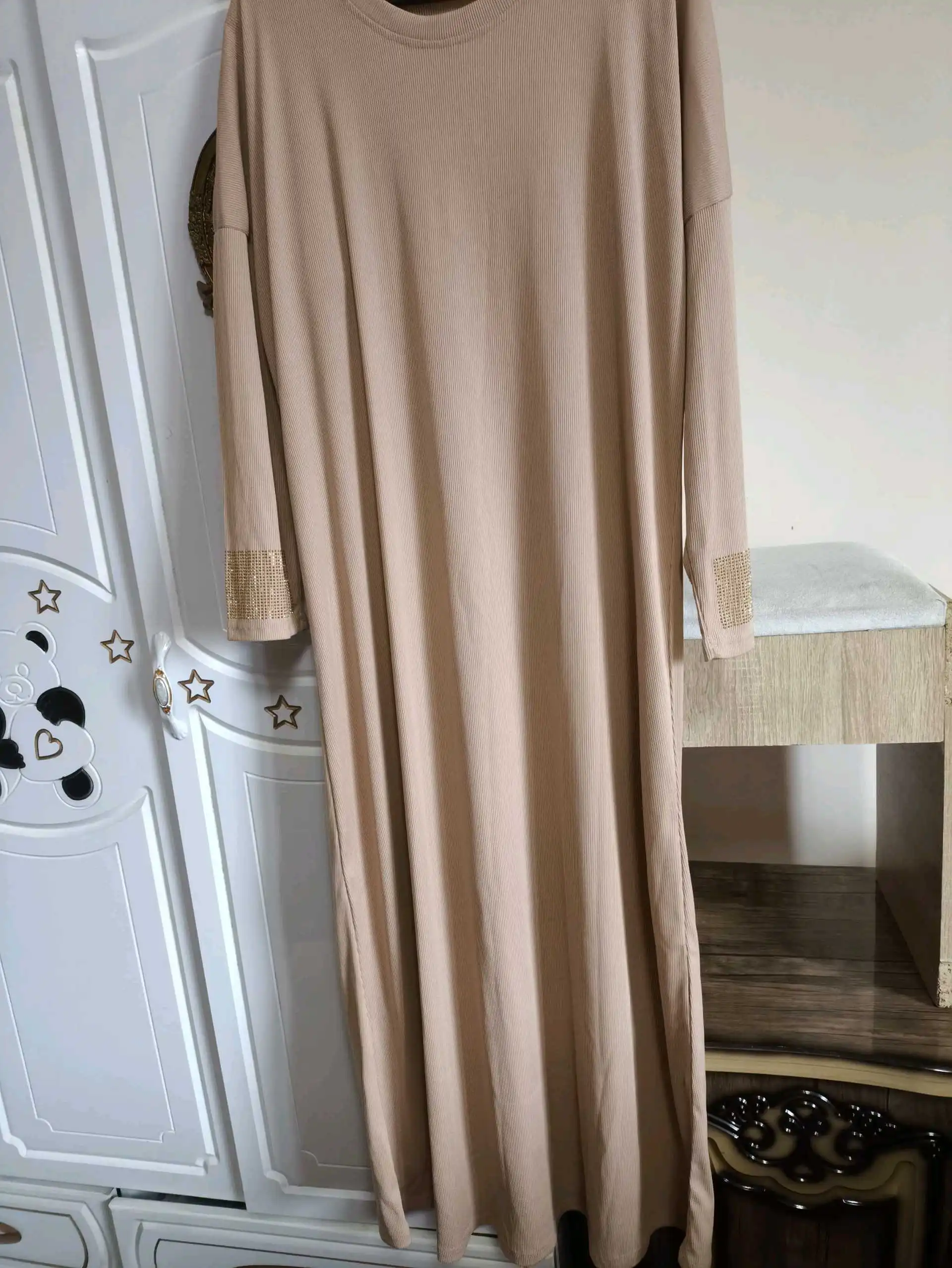 Платья с костмом