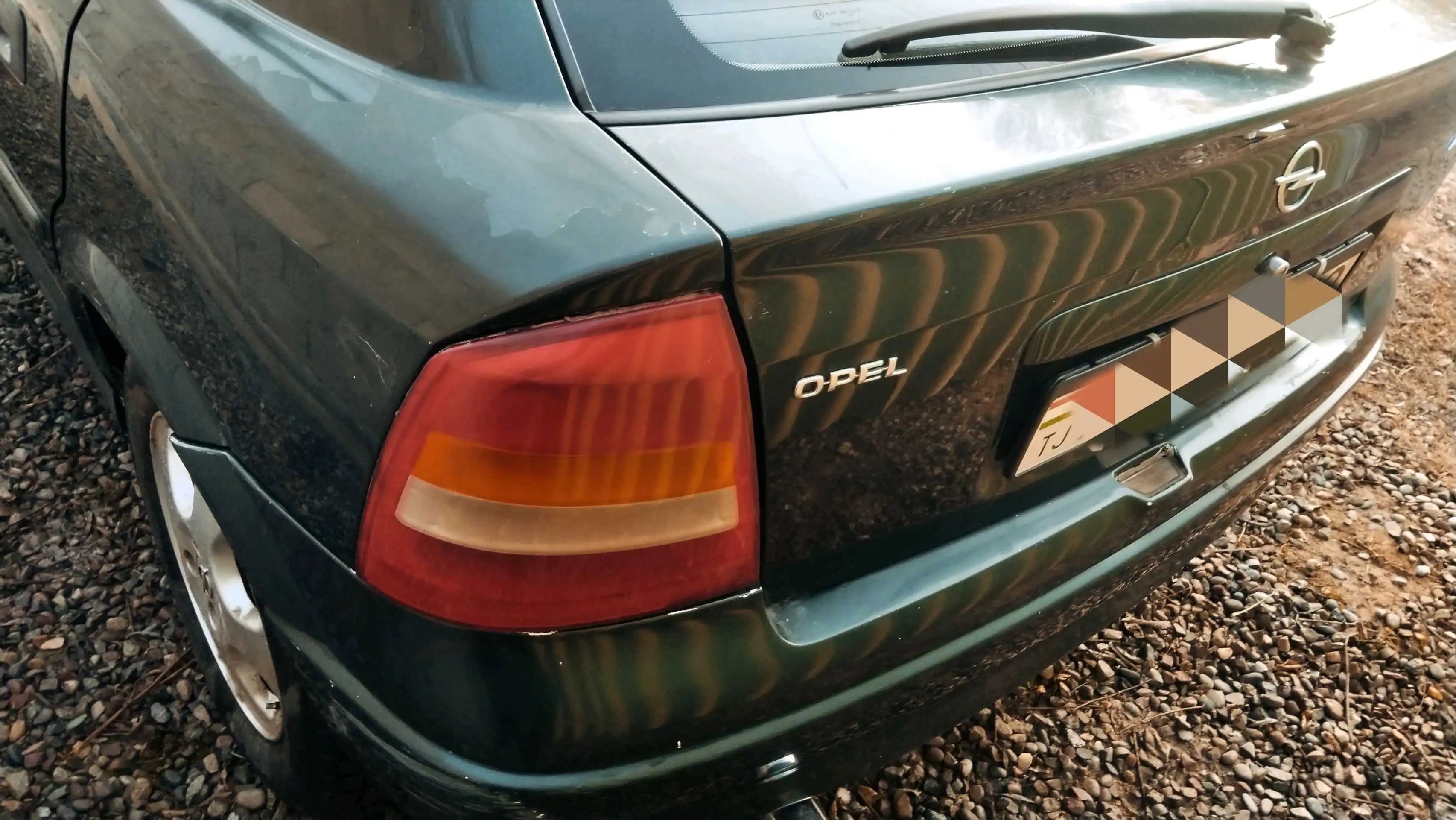 Opel Astra j 1999