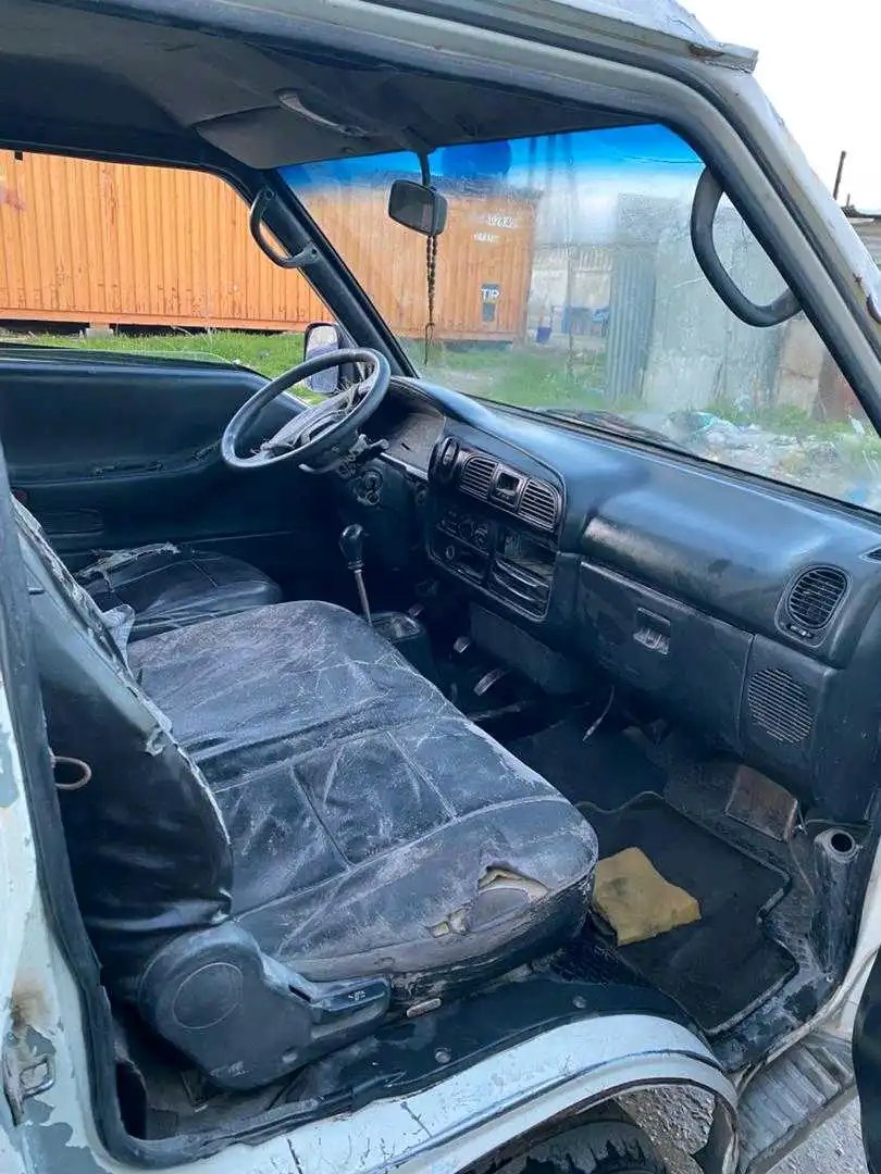 МОШИН КУРАСАКА ТАЛАБ ХАСТ МОШИН ГАЗАКИ МЕБОШАД