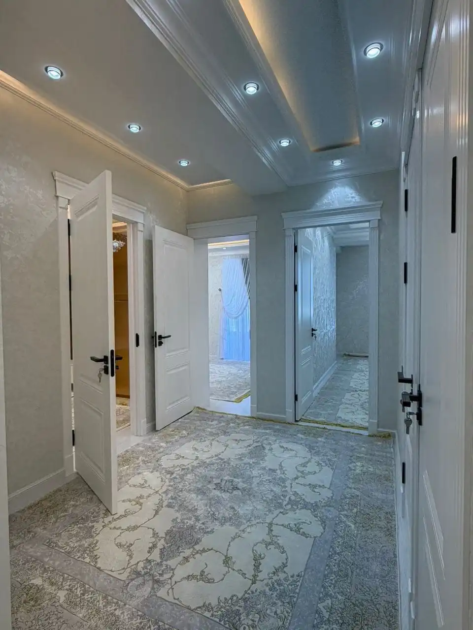 2-к квартира, 13 этаж, 88 м², Сино сити мол