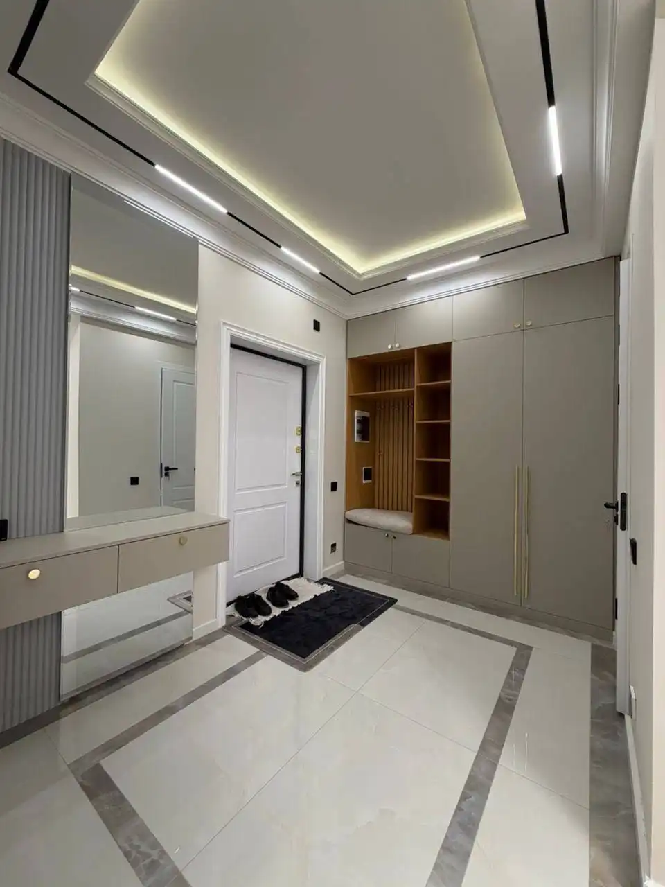 2-к квартира, 9 этаж, 78 м², Старый аэропорт