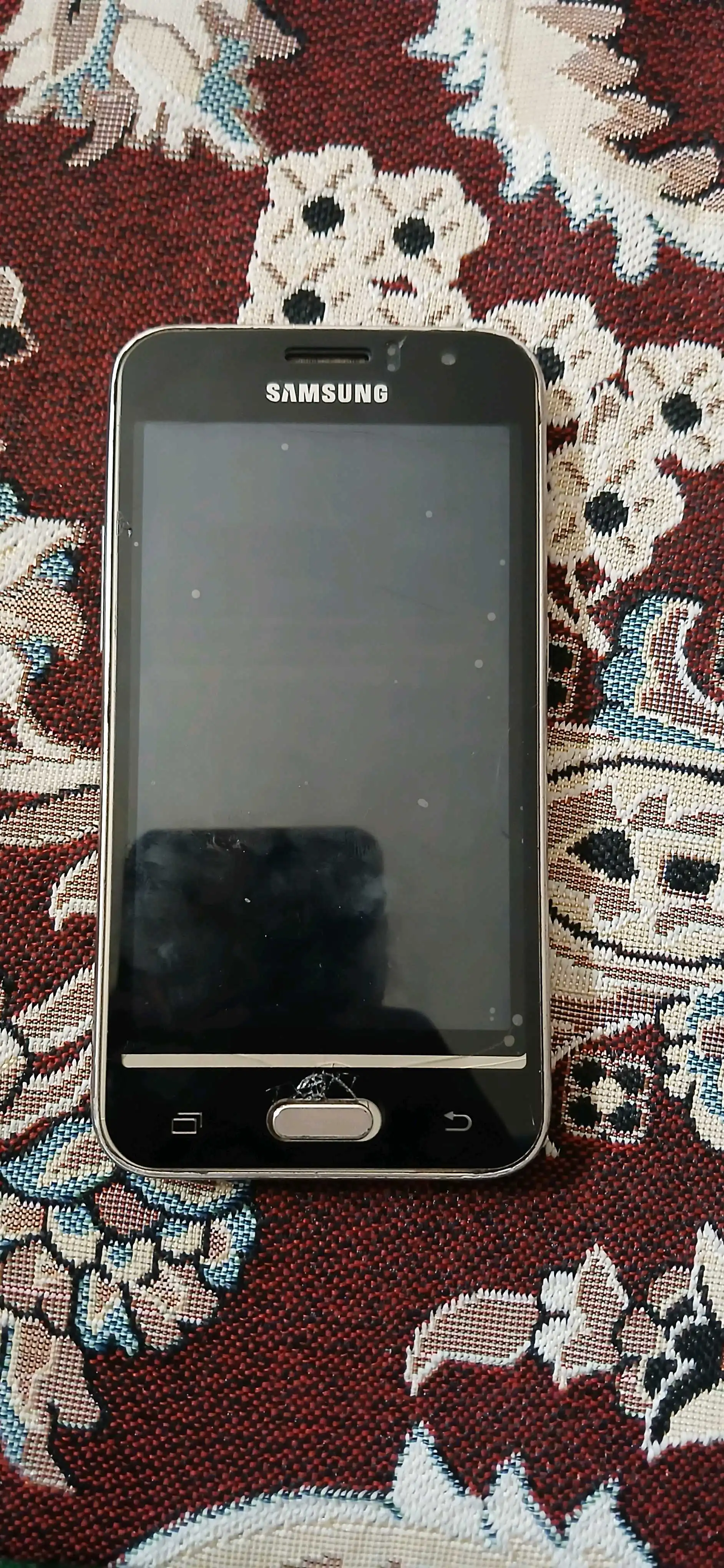 Samsung Galaxy j1 mini 2 mb